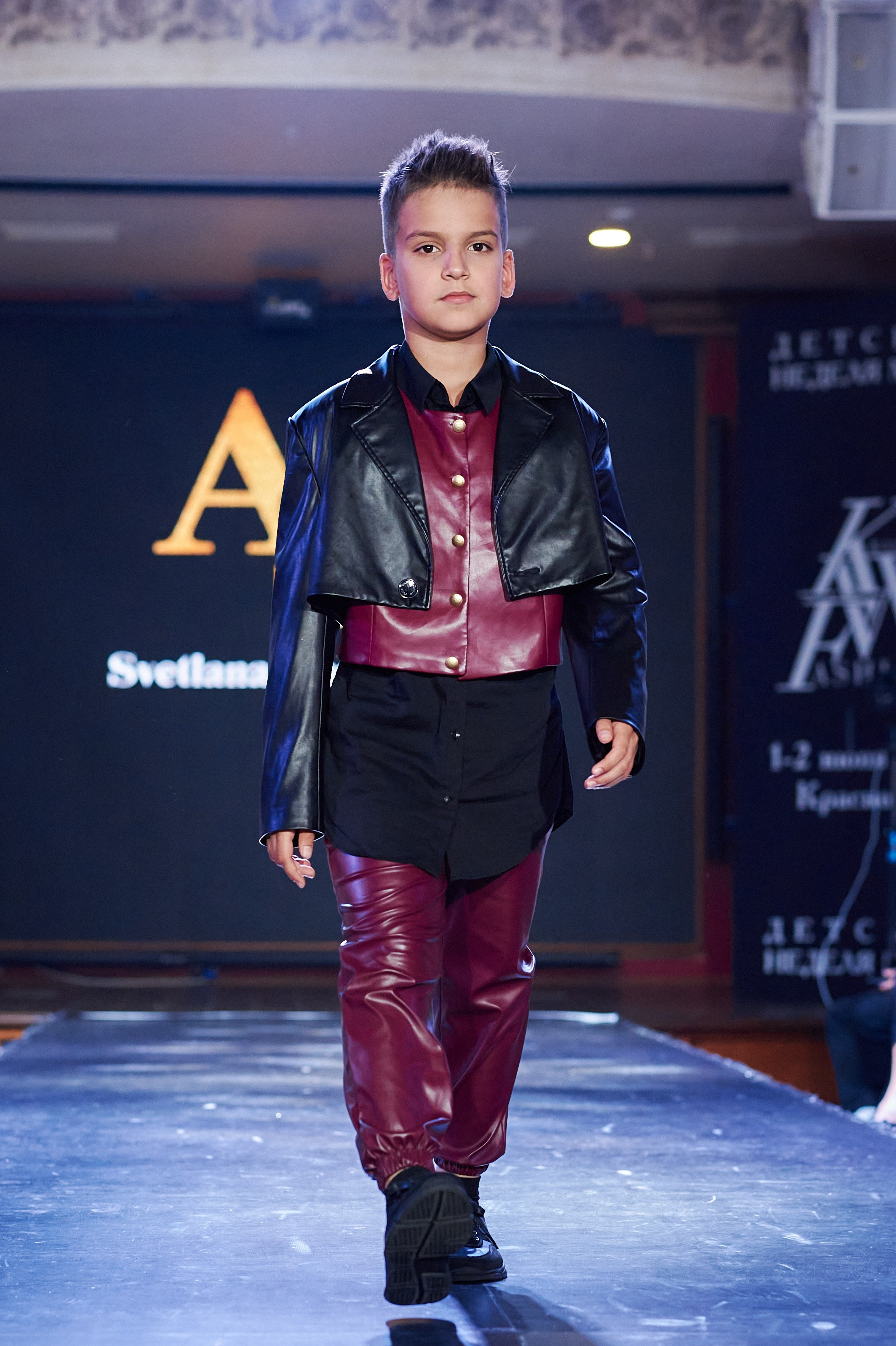 Молочев Тимур. Model base