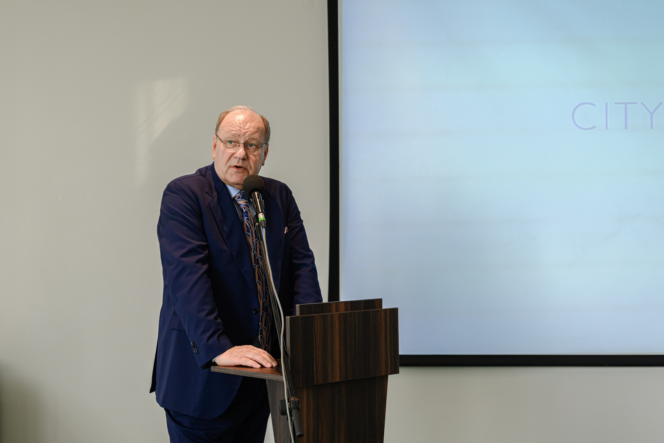 II МЕЖДУНАРОДНЫЙ ФОРУМ ПРОИЗВОДИТЕЛЕЙ ПОЖАРНОГО ОБОРУДОВАНИЯ. Интерьерный и репортажный фотограф в Санкт-Петербурге