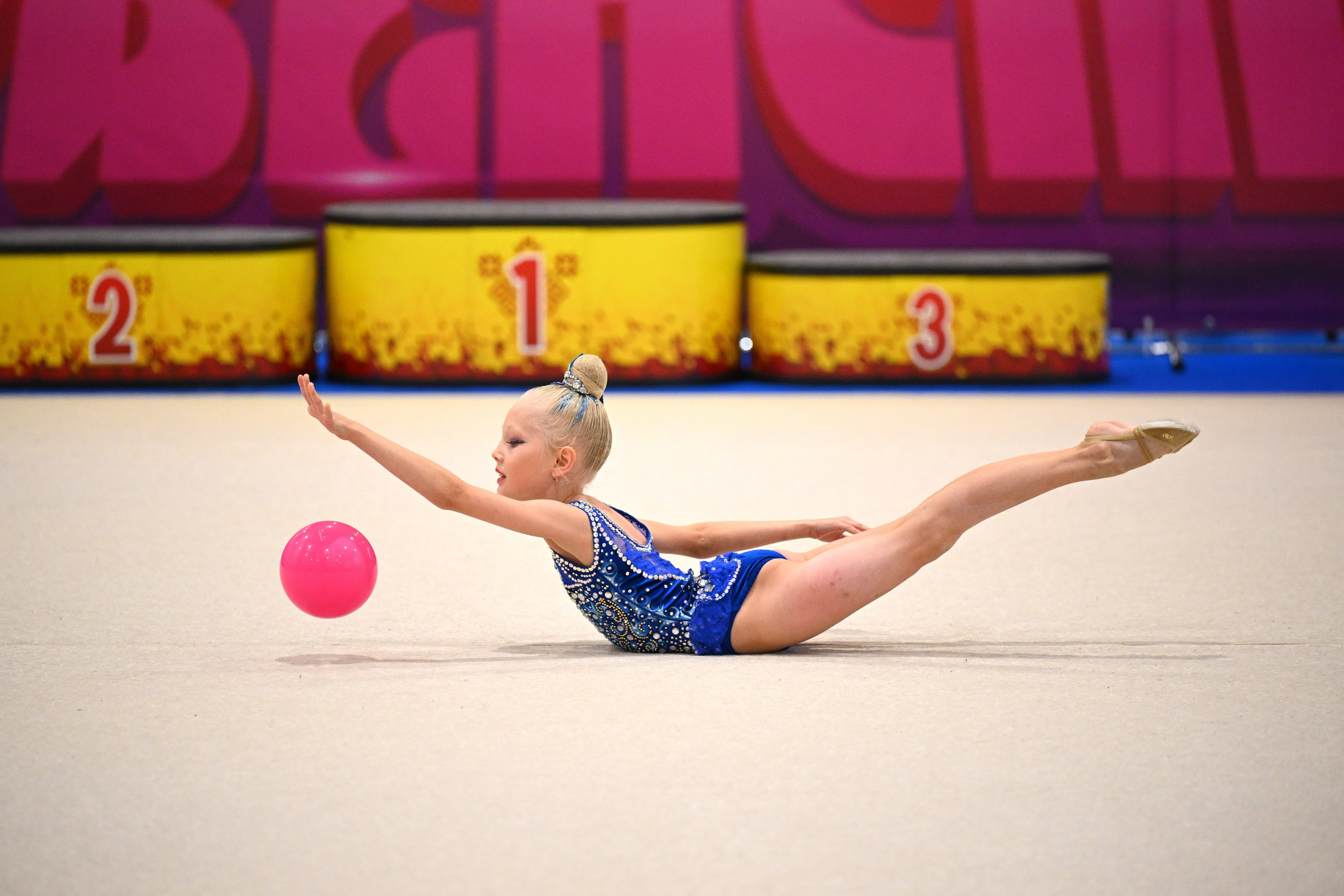 Чемпионат и Первенство города Чебоксары по художественной гимнастике. ФОТОВИДЕОСПОРТ. Фото видео услуги на соревнованиях по художественной гимнастике. Видеотрансляция соревнований. Москва, ЦФО, ПФО