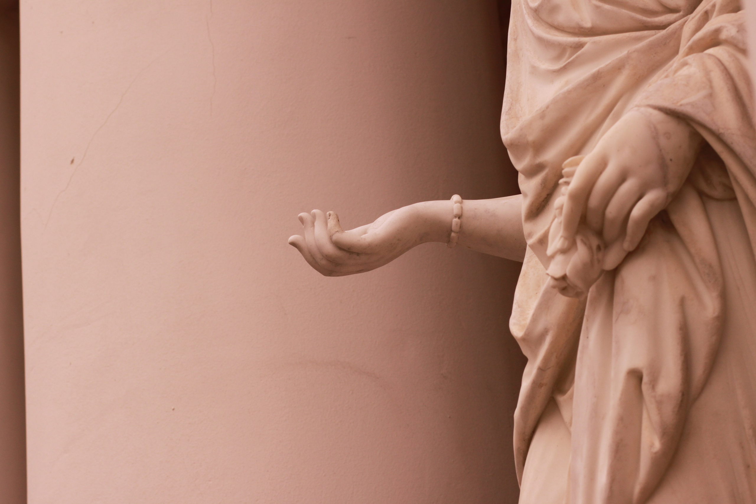 Mercury. Lipartiia Elena — Lyrics in Saint-Petersburg