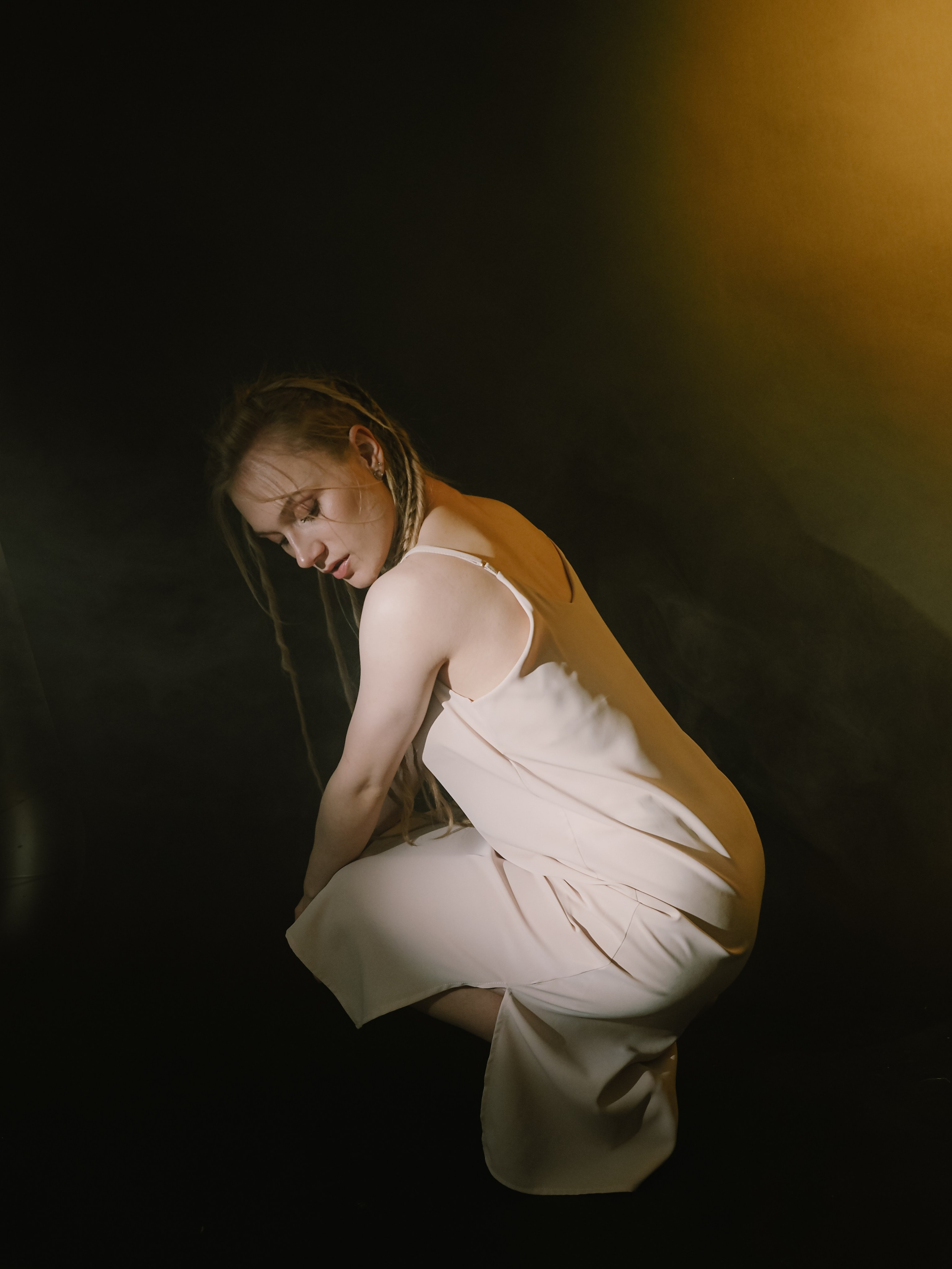 Студийный свет — дым. Фотограф Рязань. Семейный Свадебный фотограф