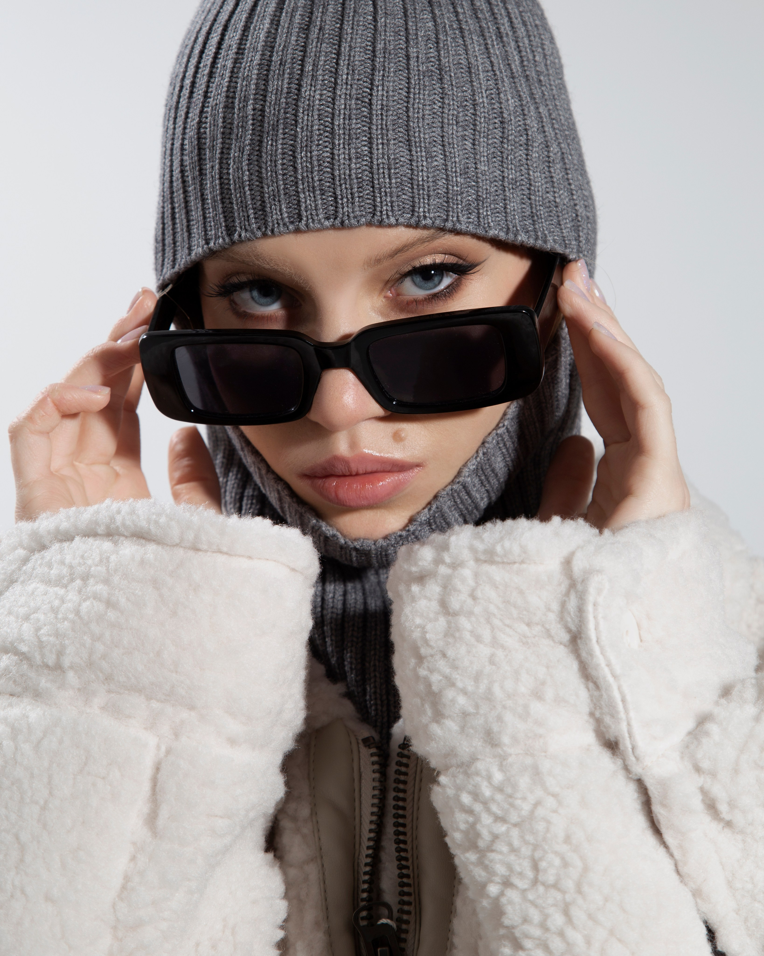 VARYA. КОНТЕНТ ДЛЯ БРЕНДОВ СПБ Лиза Федотова