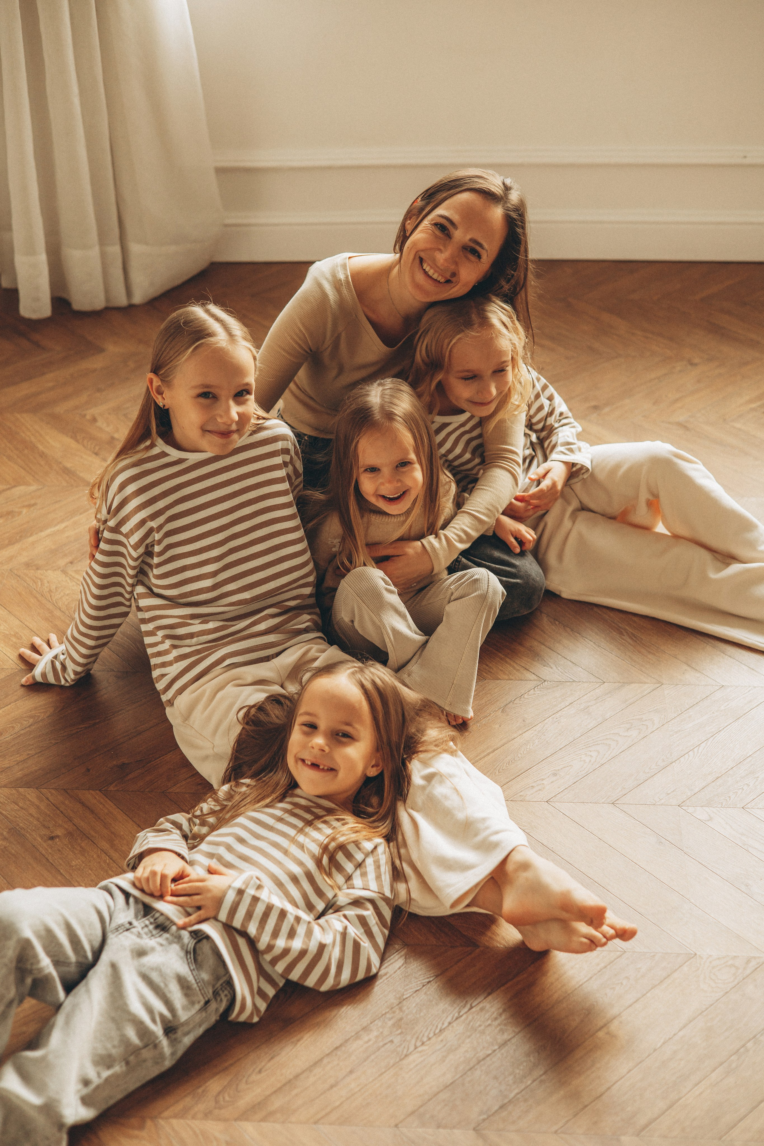 Полина и девочки. СЕМЕЙНЫЙ фотограф Краснодар Анастасия Михайлова