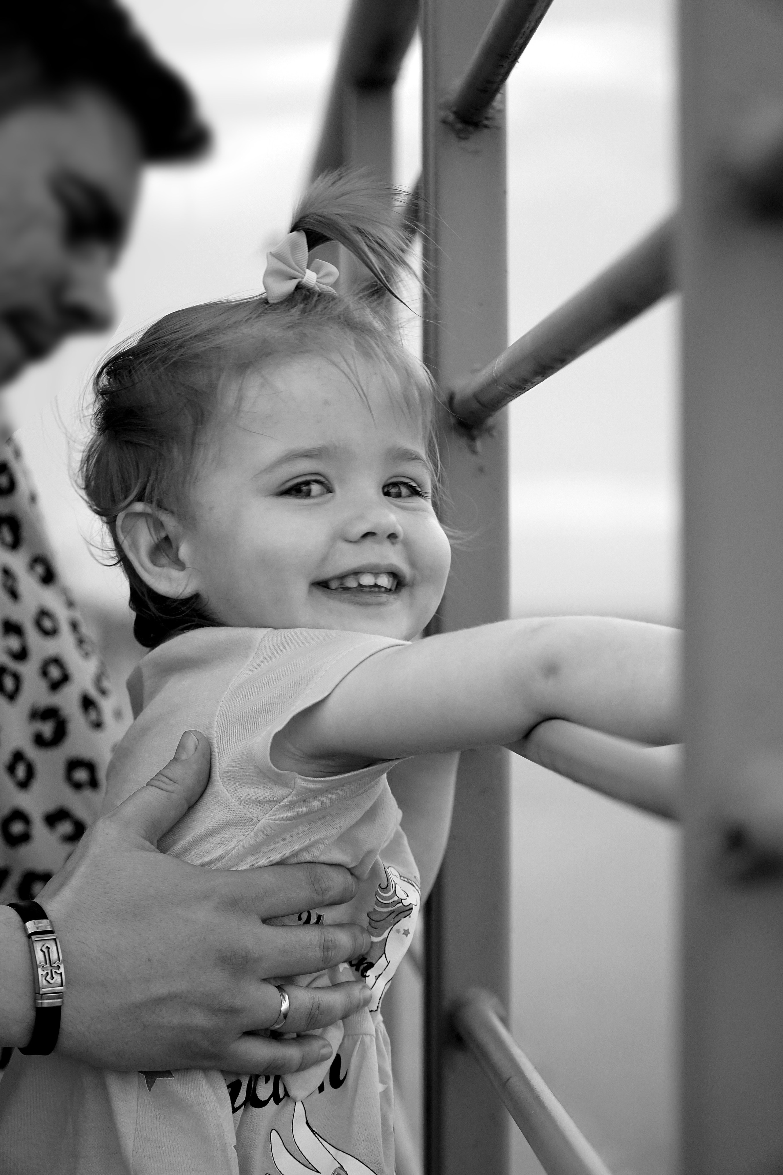 Семейная прогулка набережная. Фотограф Надежда Жемкова. Фотосъёмка, ретушь, фотомонтаж для вас и вашего бизнеса