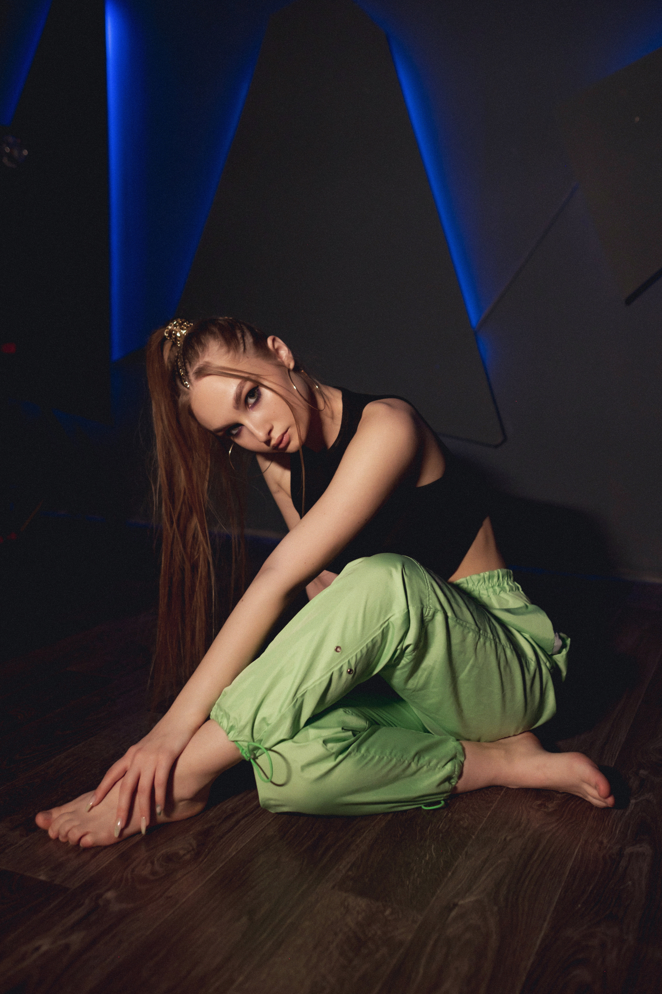 Творческая студийная фотосессия Ксении в Михайловке. Антонина Мезинова фотограф Михайловка и Волгоград