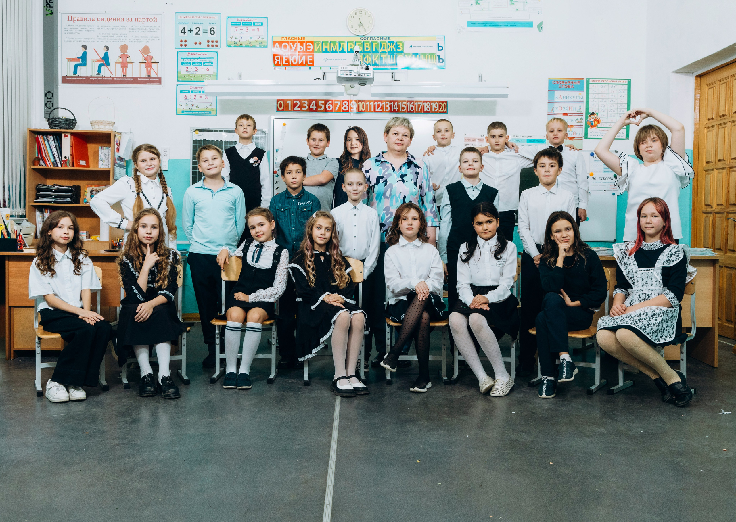 Дизайны. Выпускные альбомы в Екатеринбурге/ Арамиль/ Сысерть по низким ценам