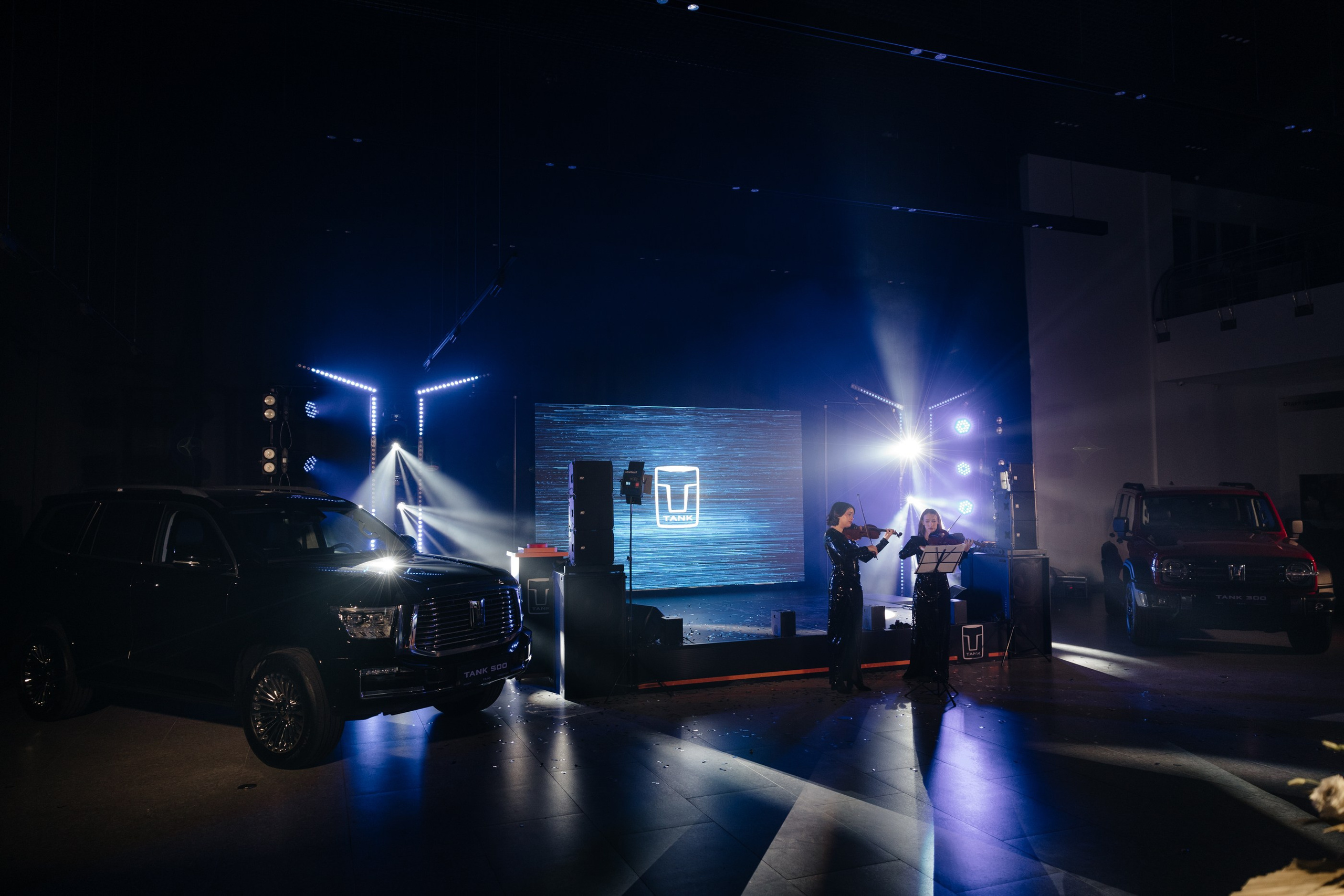 Открытие авто салона Tank Авторай. Свадебный фотограф в Ульяновске Алексей Китов