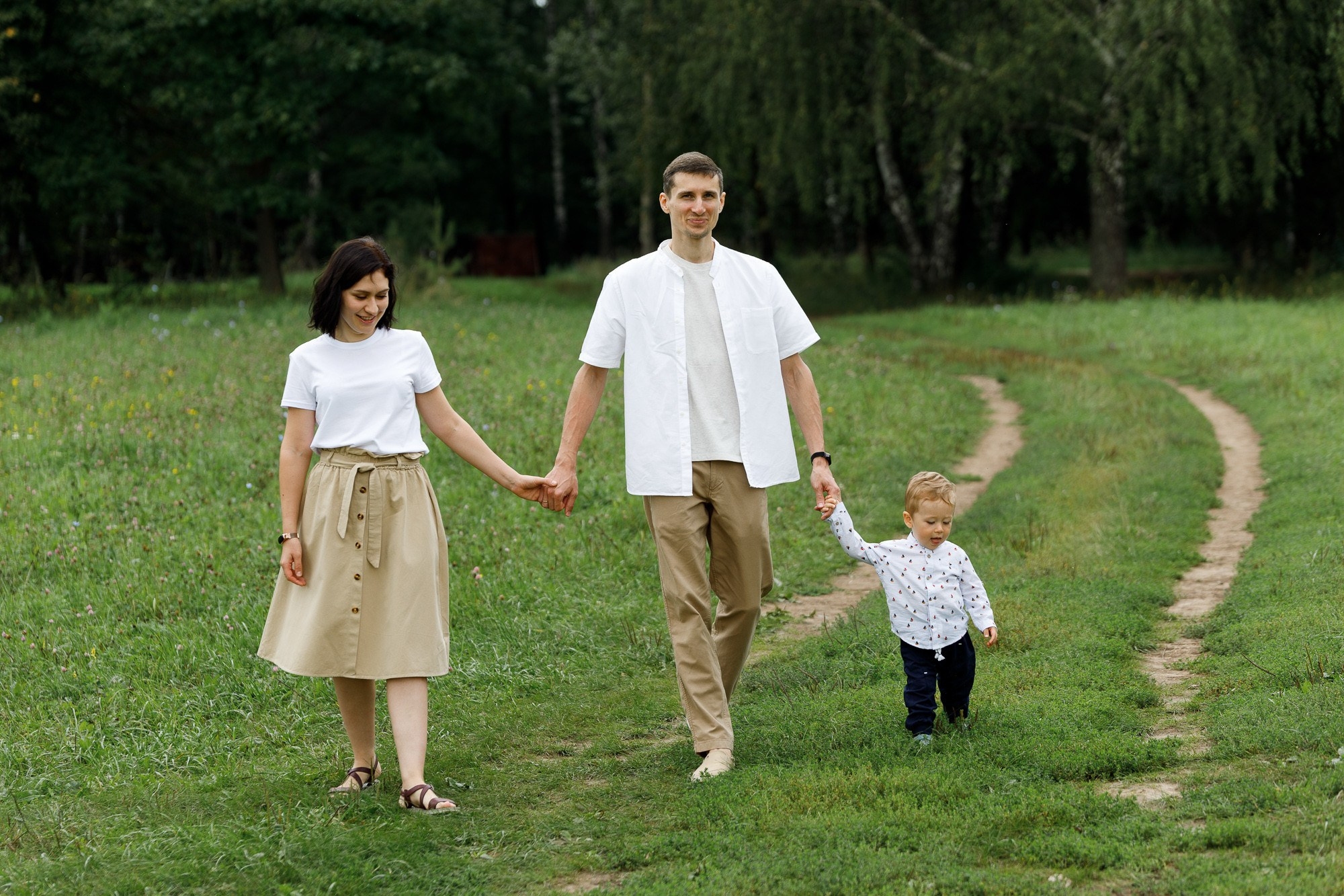 Семейные. Фотоателье и полиграфия | Красивые фотосессии, сувениры с фото | Ремонт смартфонов, ноутбуков и техники в Коломне Zinovyev Team