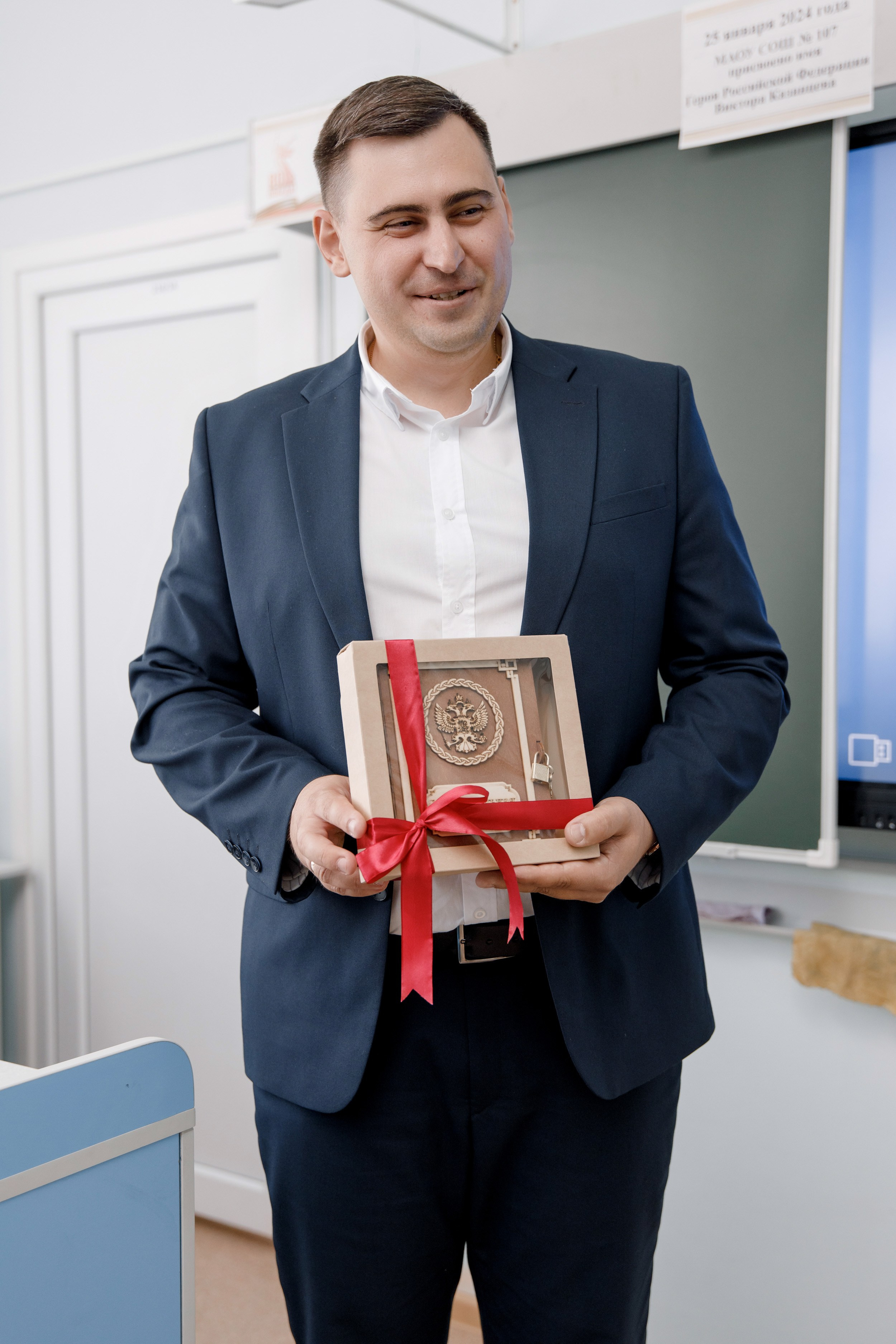 Выпускной школа 107 г Краснодар. Выпускные альбомы в Краснодарском крае