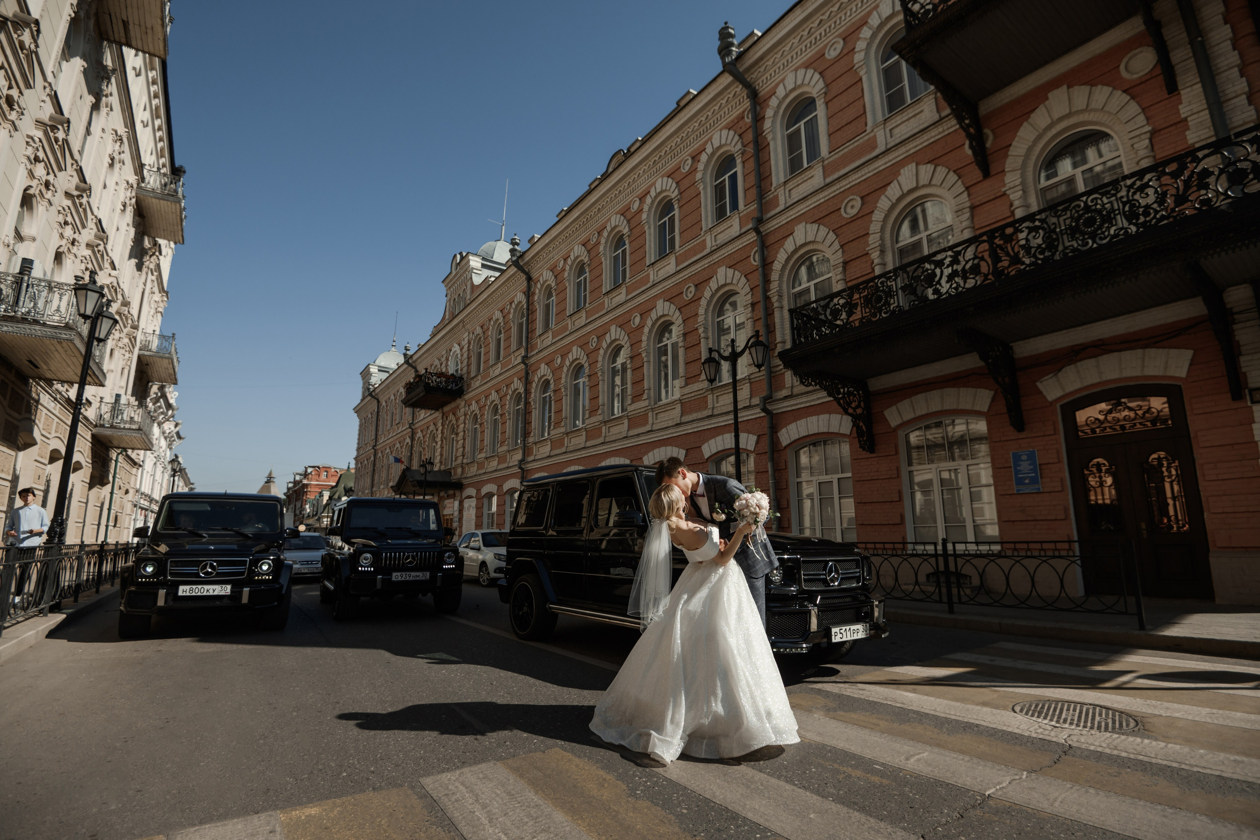 B & A. Свадебный фотограф в г. Астрахань. Так же выезжаю в другие города