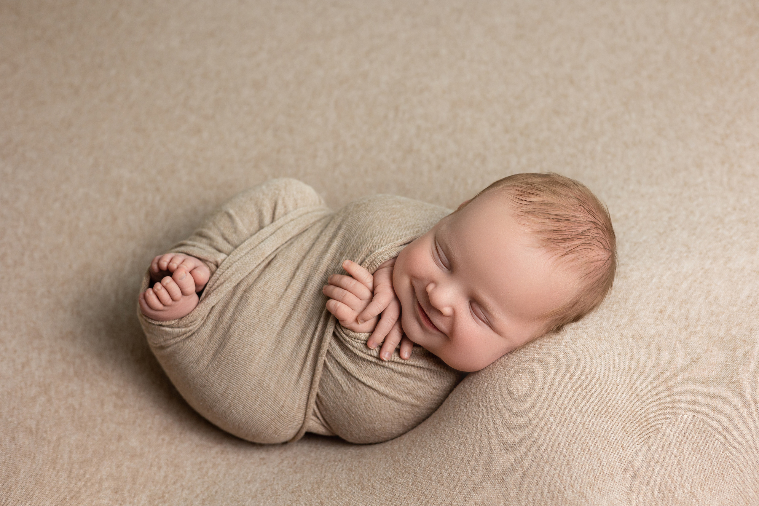 Новорождённые. Фотограф новорождённых г. Салехард