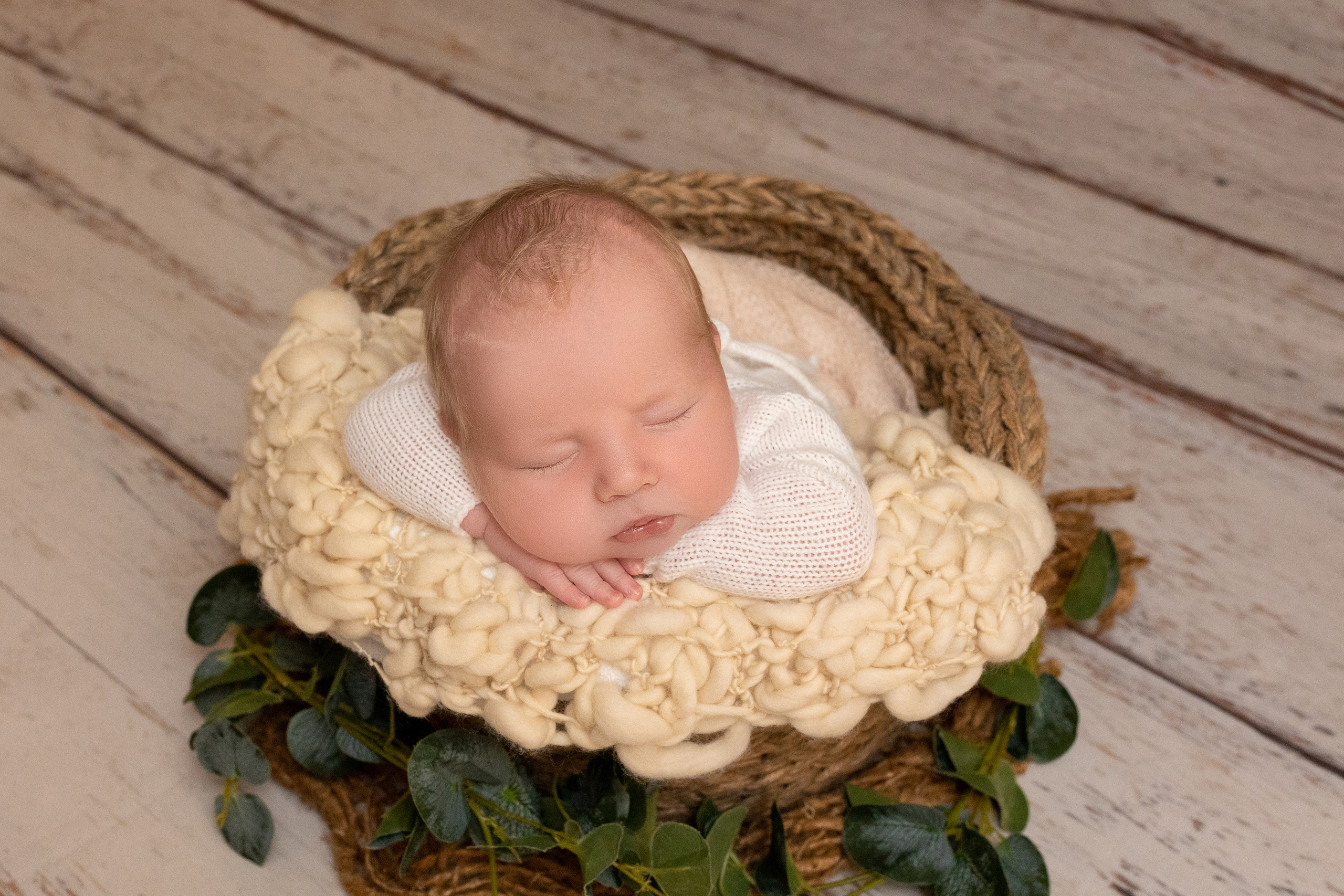 Новорождённые. Фотограф новорождённых г. Салехард