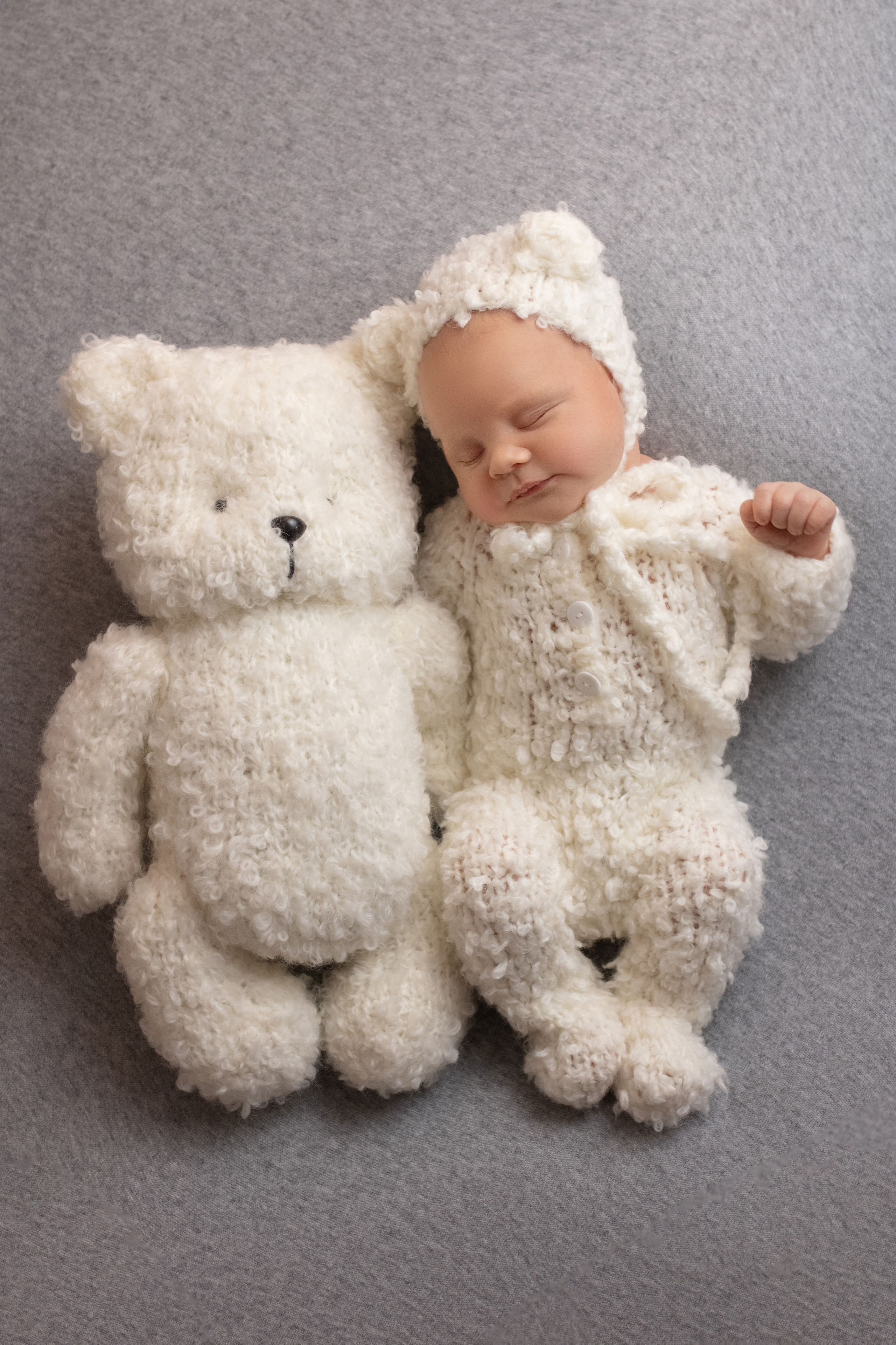 Новорождённые. Фотограф новорождённых г. Салехард