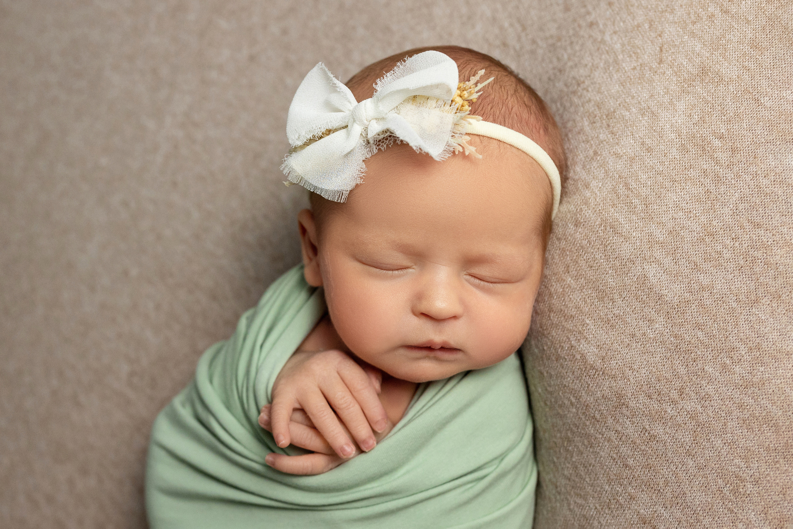 Новорождённые. Фотограф новорождённых г. Салехард