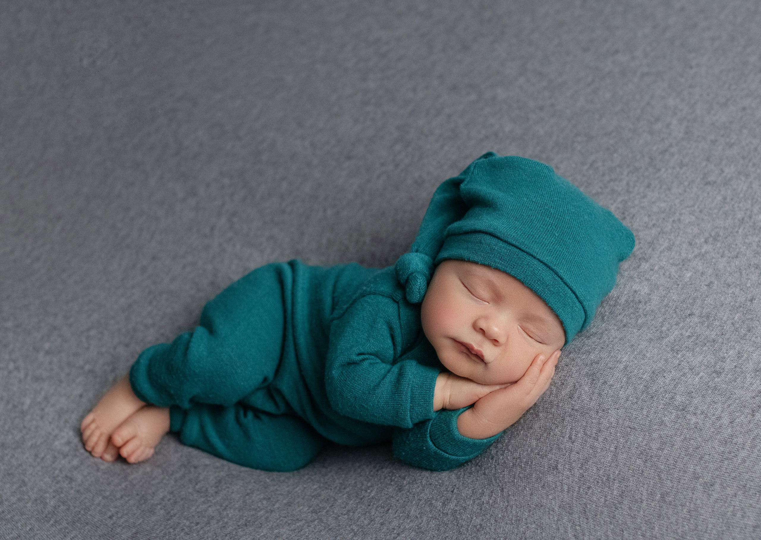 Новорождённые. Фотограф новорождённых г. Салехард