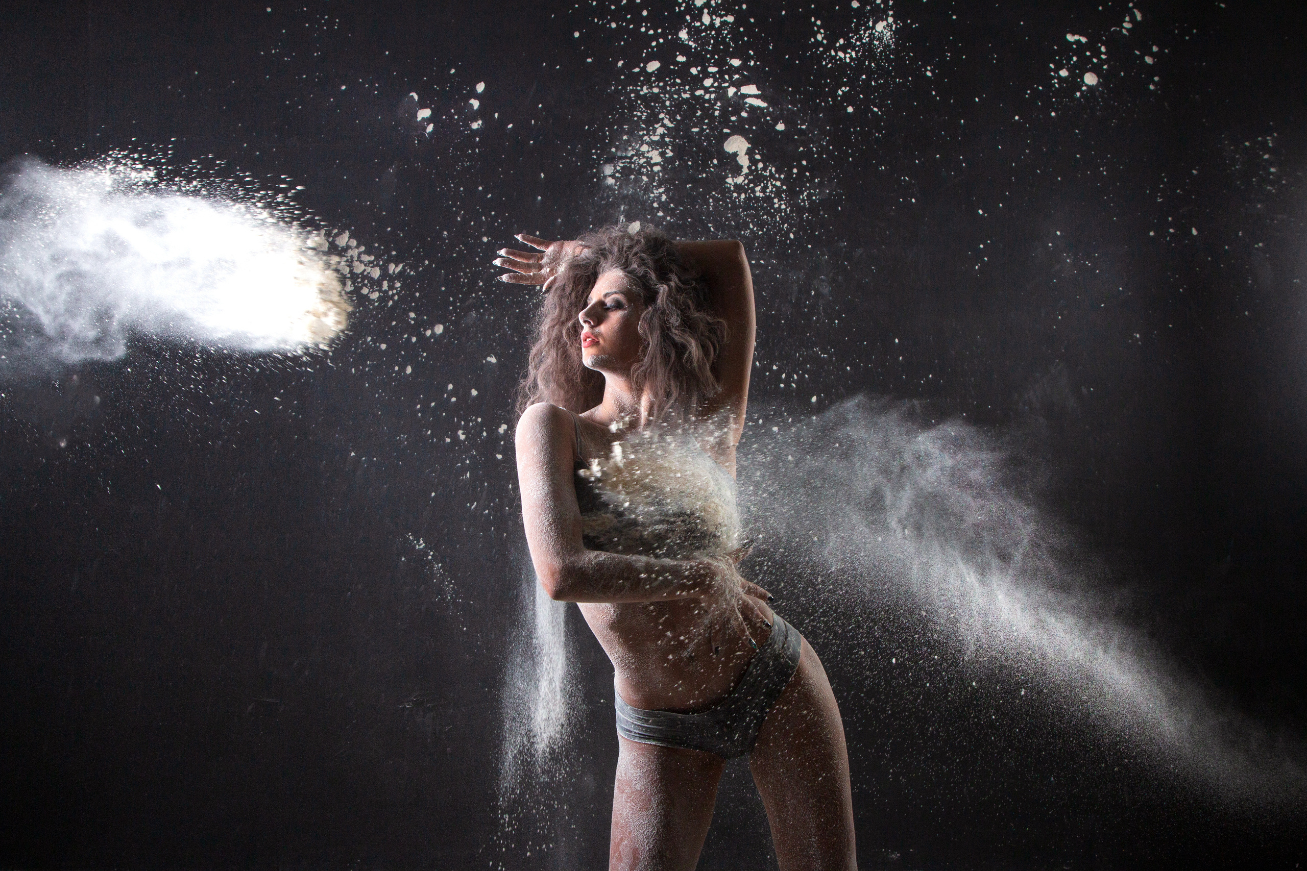 Мучная сьемка. Аквасъемка С-Пб, выпускные фотоальбомы, детский фотограф, Спб