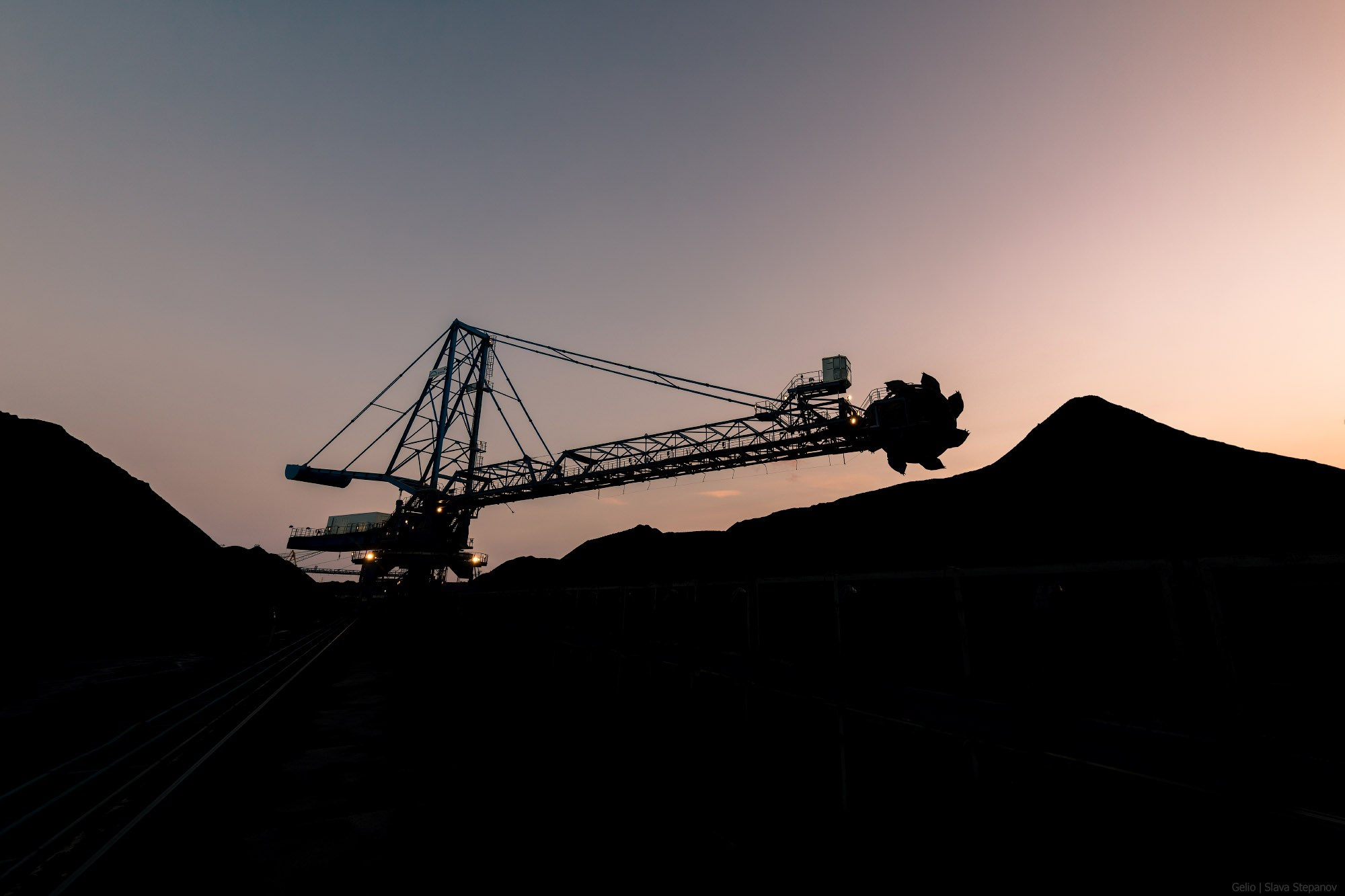 Логистика. Фотограф Слава Степанов, Gelio