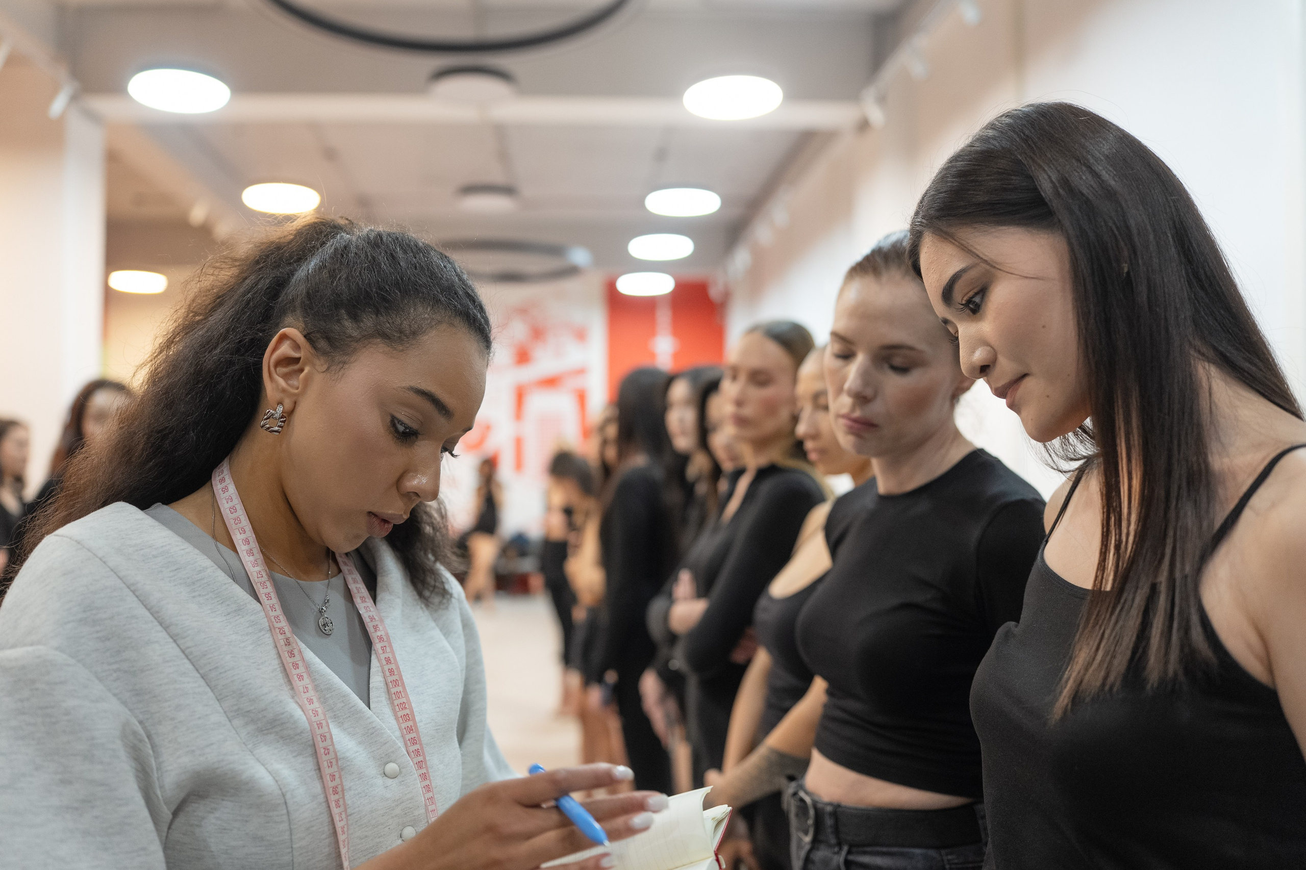 Casting. Сайт Алматинского НЮ АРТ, будуар и фэшн фотографа Дениса Карпенко