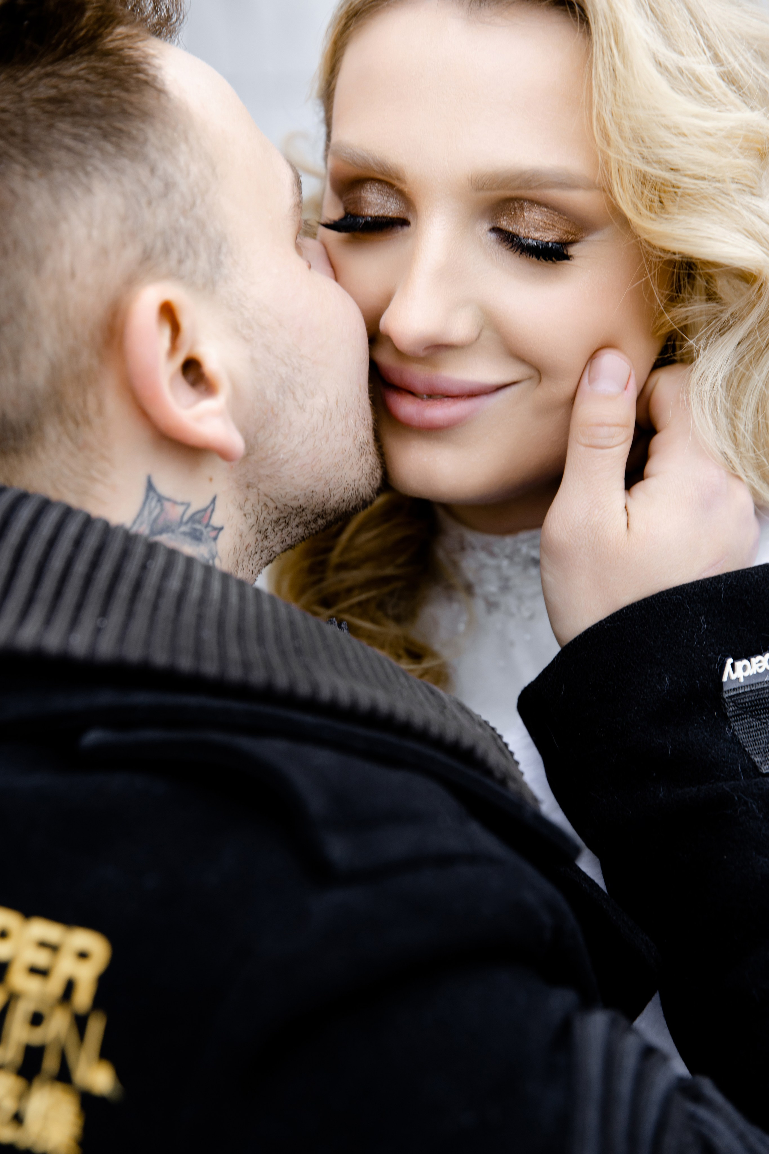 Свадебный день Артёма и Вики. Свадебный фотограф Анна Бабахина