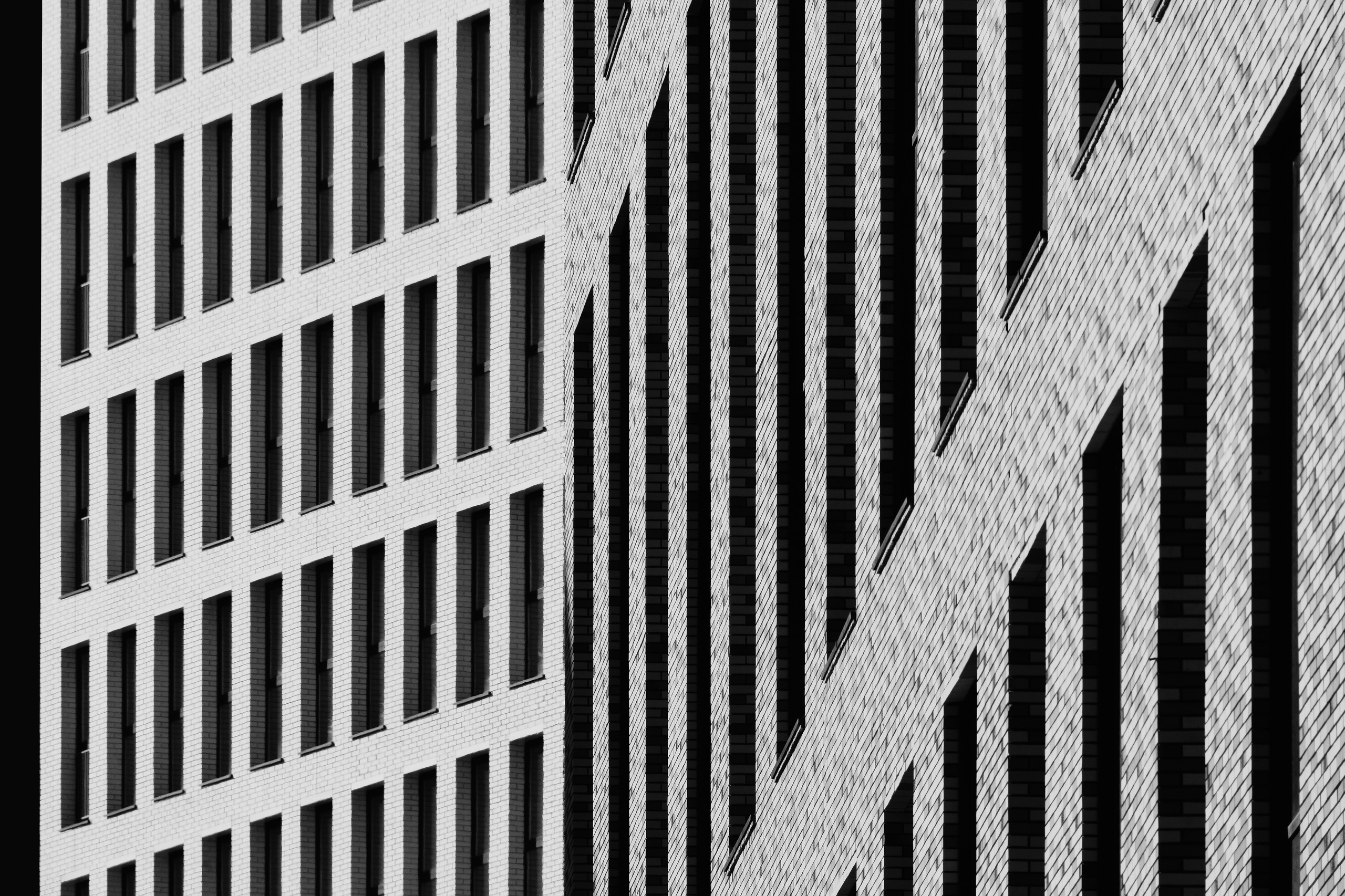 АРХМОСКВА 2024 — ГОРОДСКИЕ ФАКТУРЫ. @tomrus: Рустам Шагиморданов — фотограф