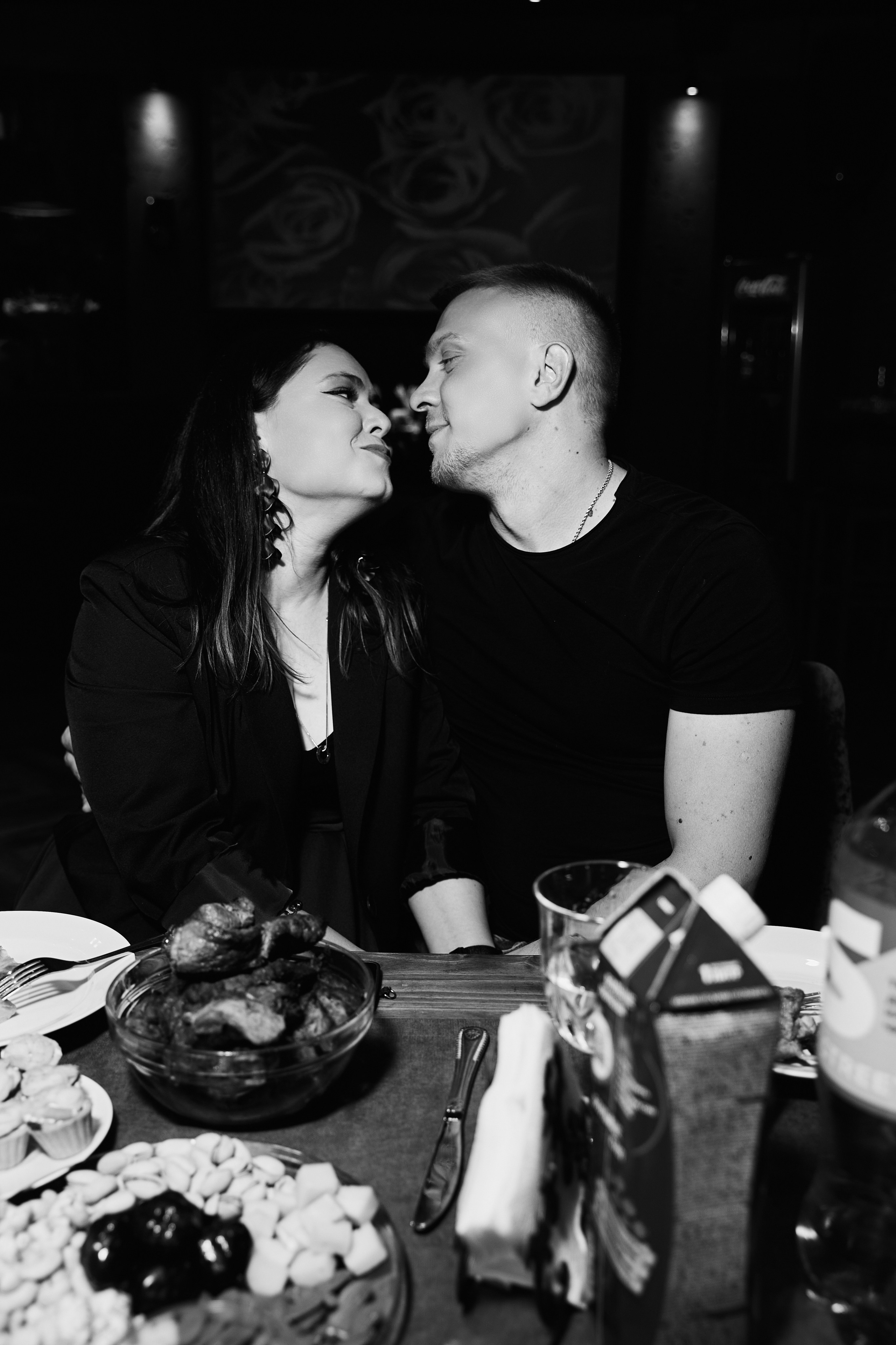 HOLIDAY IN AVRORA ROOM 22.08. Свадебный репортажный фотограф краснодар максим дремов дрёмов фотосессия студия цена