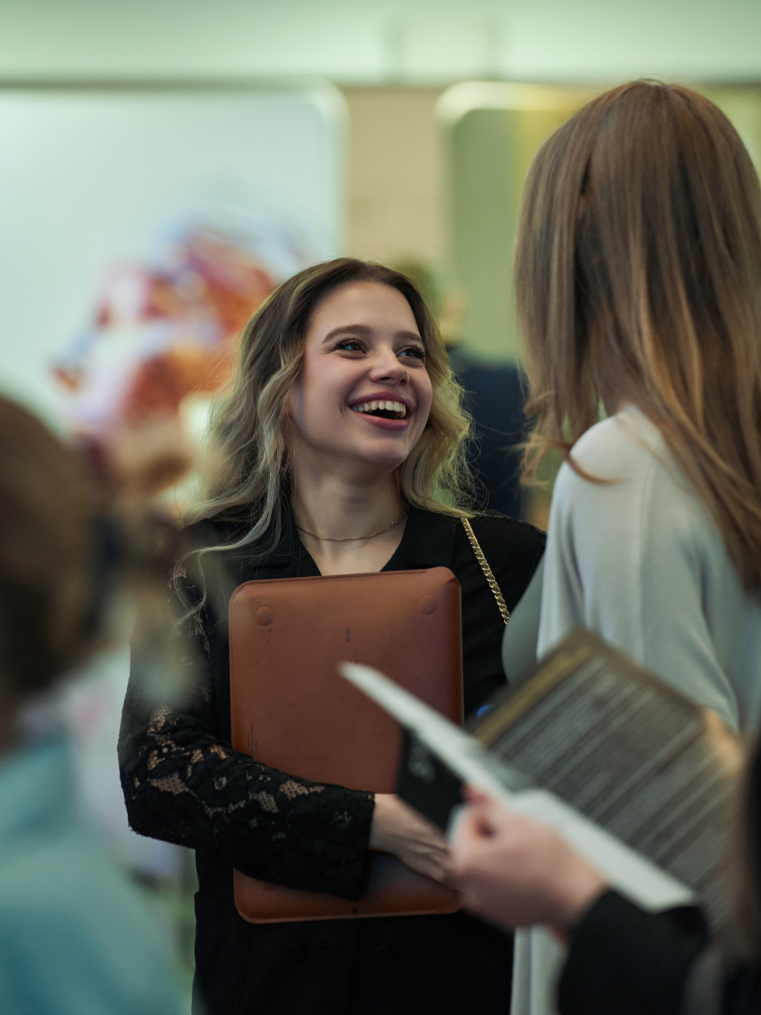 СЛУШАТЕЛИ. PRO-AGELESS