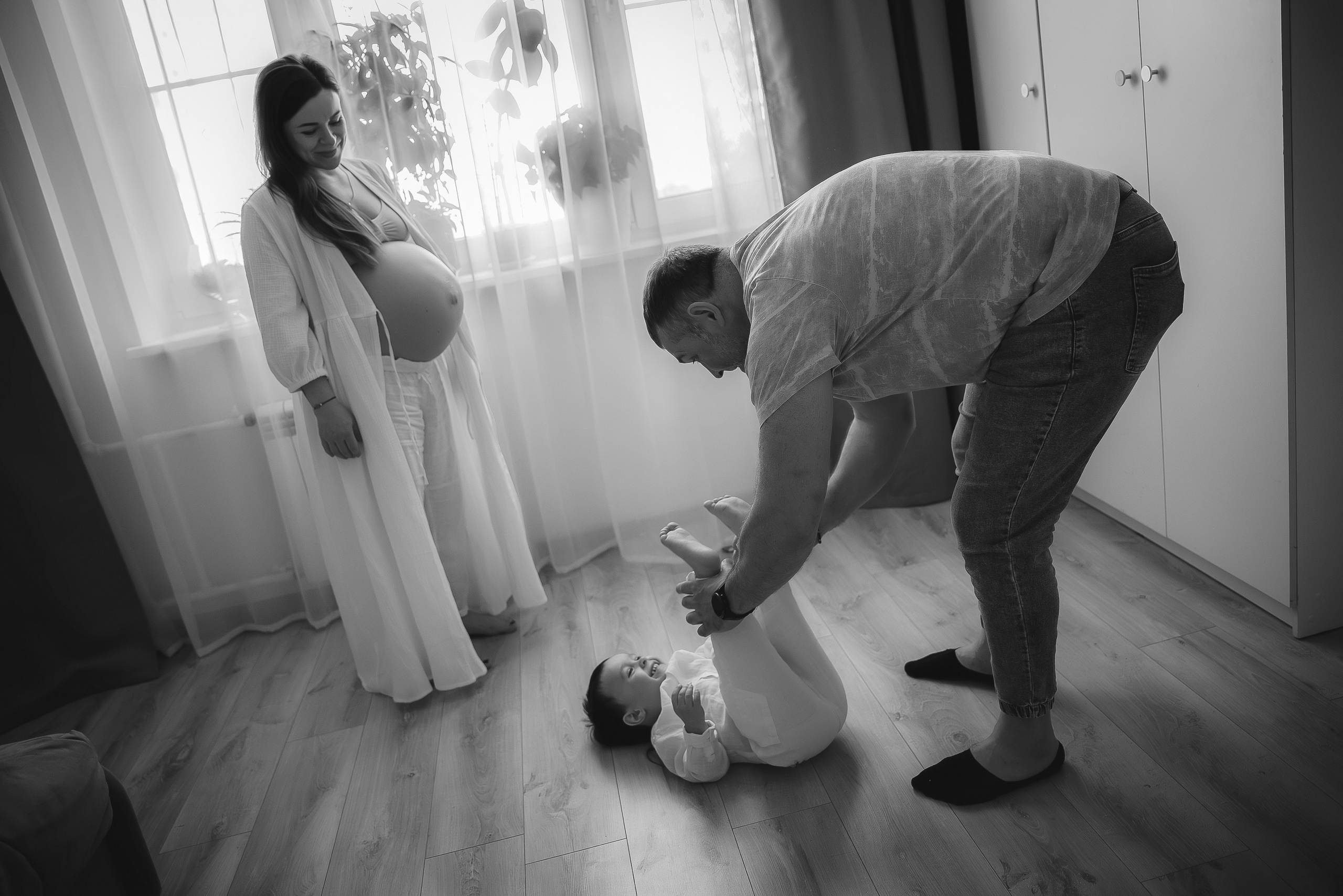 Фотосессия беременности дома с семьей. Семейный и женский фотограф в Москве Надежда Воробьева