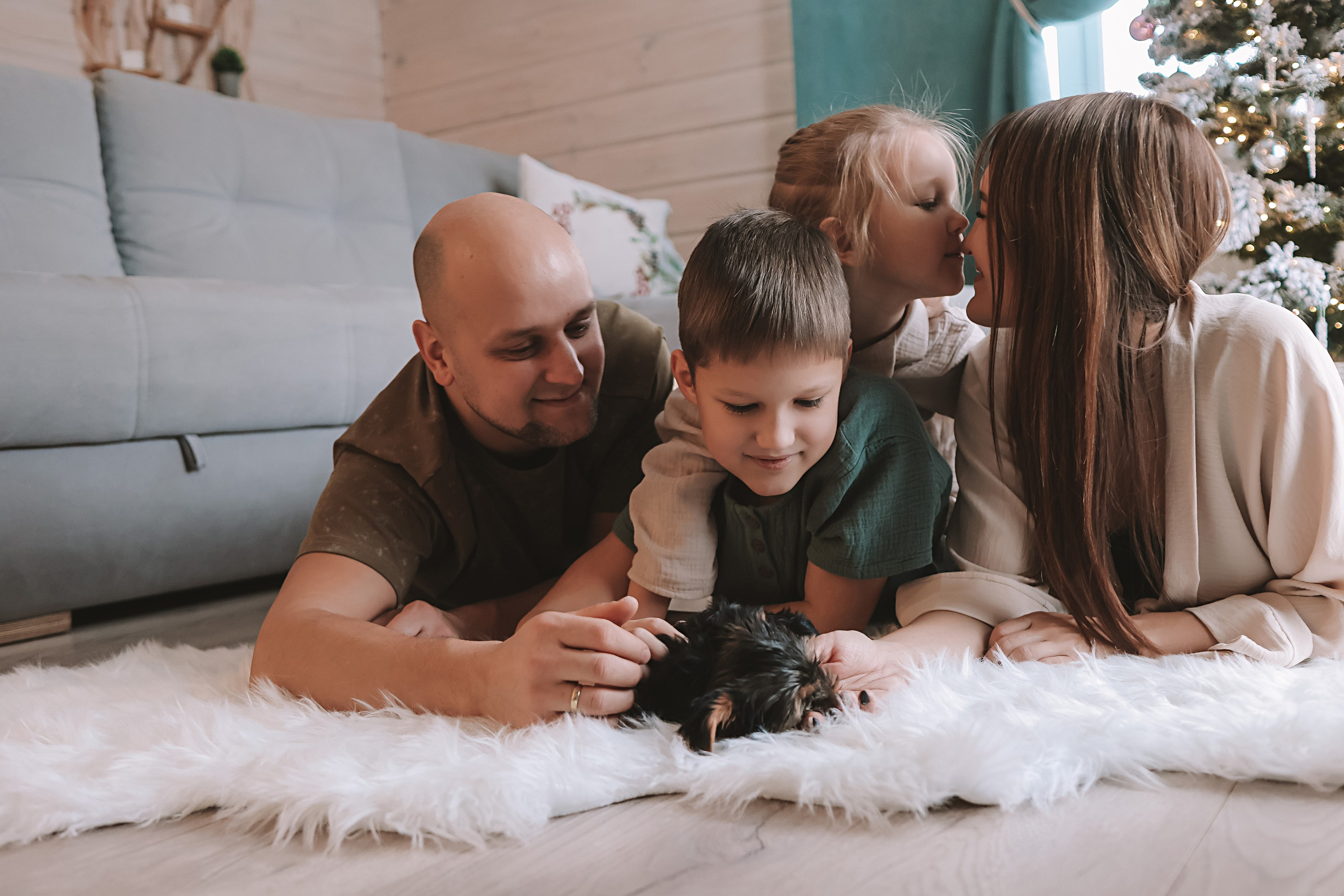 Домашняя. Семейный фотограф Тюмень, фотограф на роды Салмина Мария