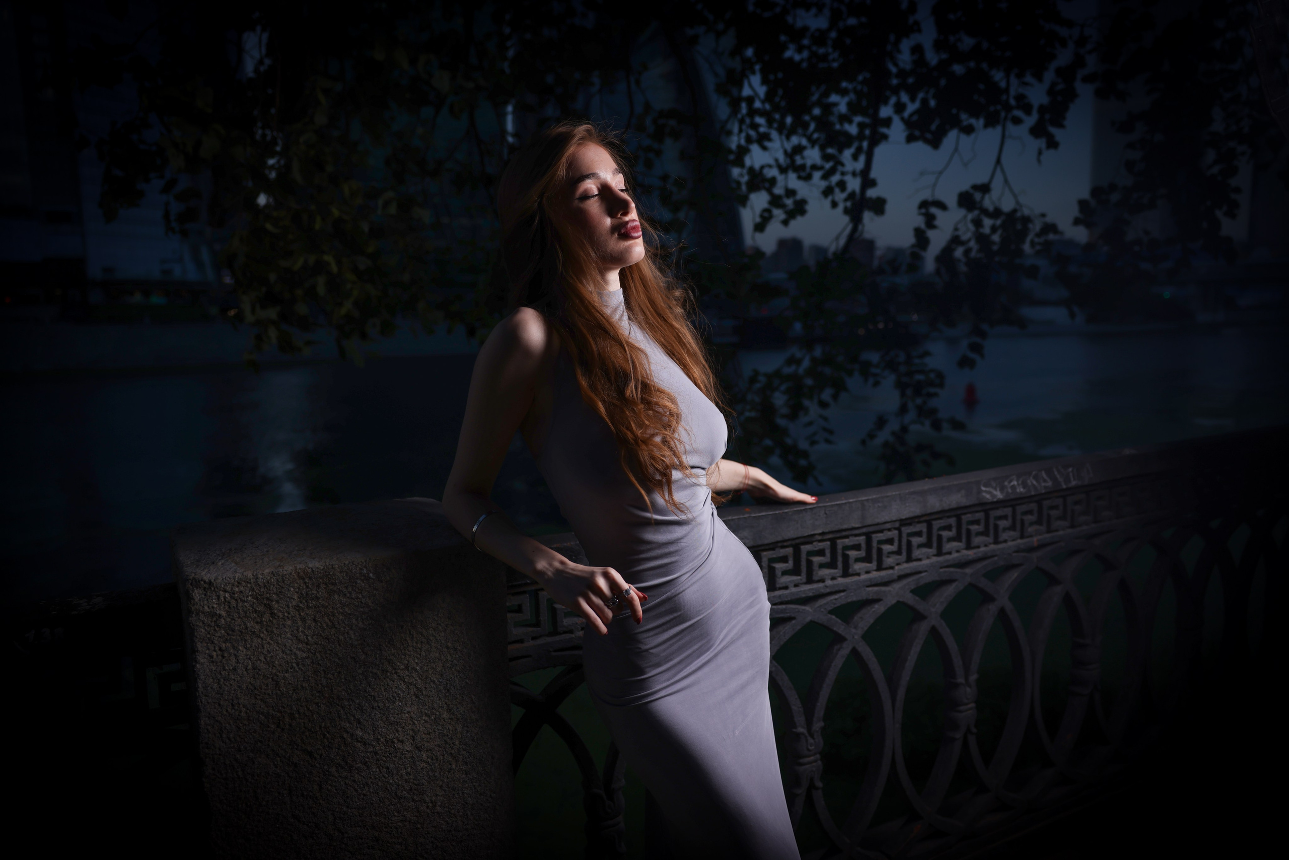 MOSCOW SITY Ангелина STAR. Школьный фотограф № 1 — Москва и МО | Роман Абрамов: выпускные альбомы, школьные фото, 20 лет опыта