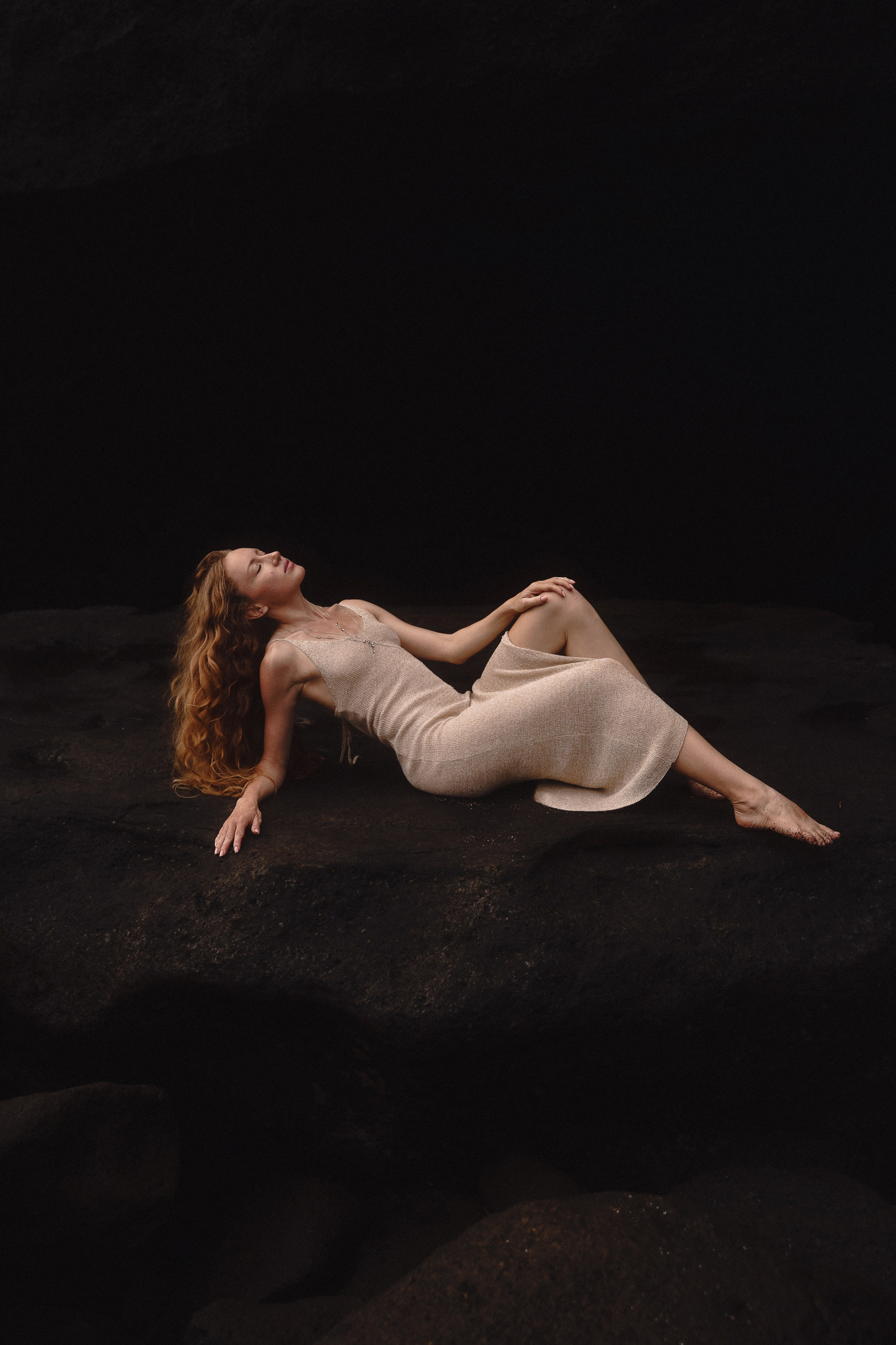 Таня с зеркалом. Женский фотограф Марина Хоняк