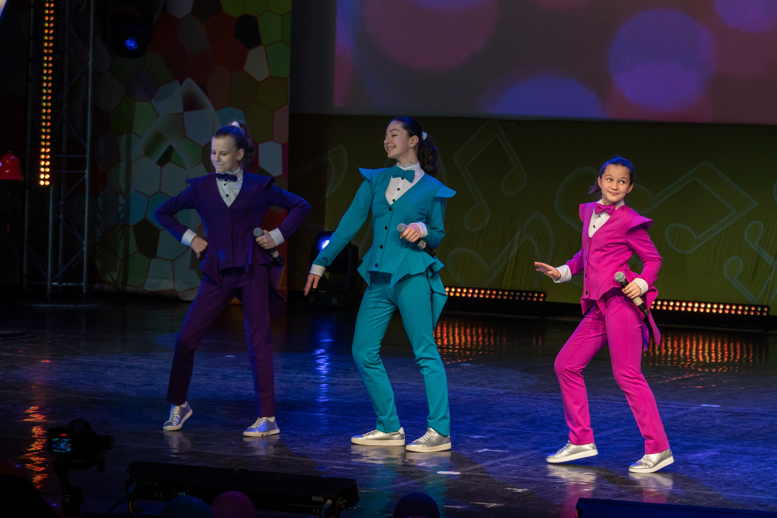 Съёмка концерта для Домисольки, большой концертный зал Космос. «Студия DRONAVT`s» — видеосъёмка и фотография г. Москва