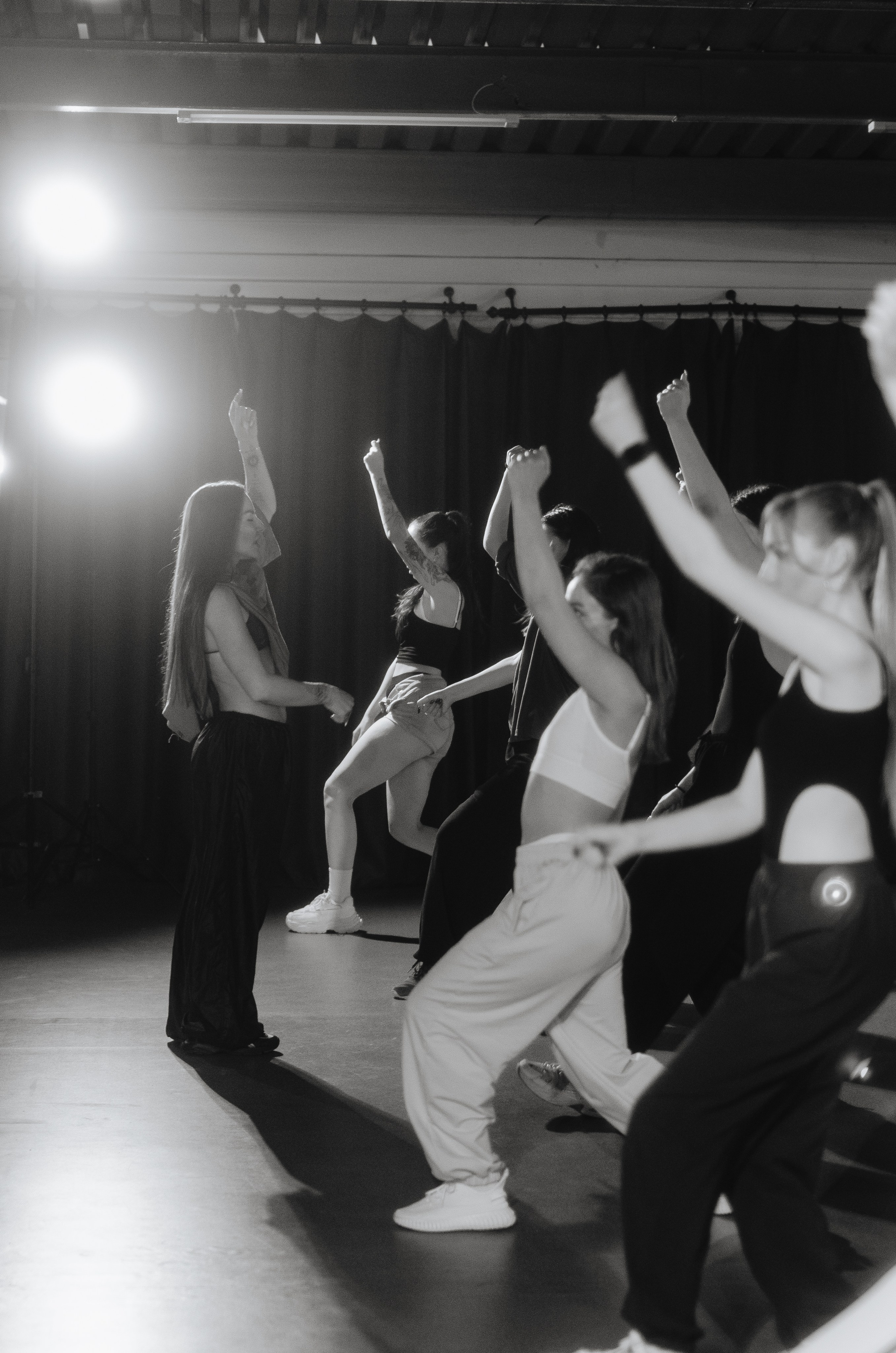 Мастер-классы по High Heels/Girly hip-hop от Оксаны ATTA. Денисова Аля — фотограф для парных съемок и индивидуальных историй в Барнауле