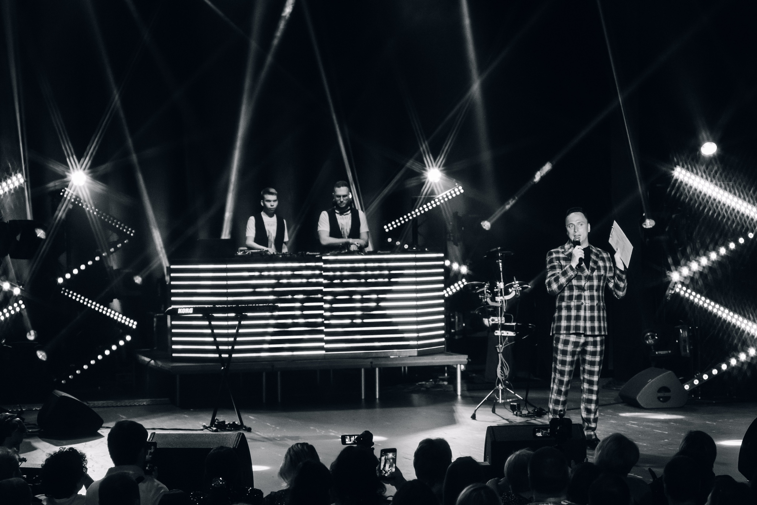 Дискотека СССР. «Сладкий сон» и Сергей Васюта — «Имена на все времена». Бренд-фотограф для экспертов и блогеров в Москве Влада Горбовская