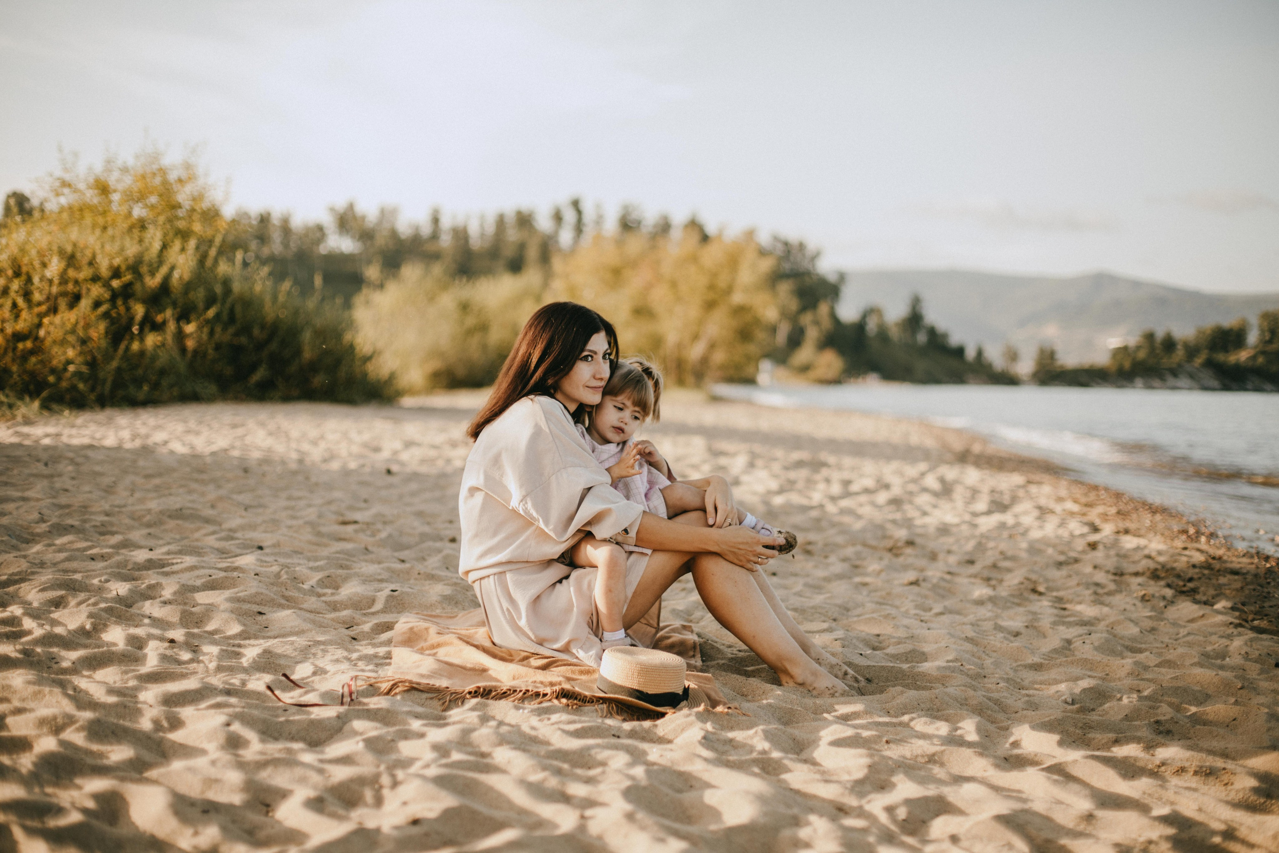 Летняя прогулка мамы и дочки. Фотограф Наталья Кургина Слюдянка Иркутск