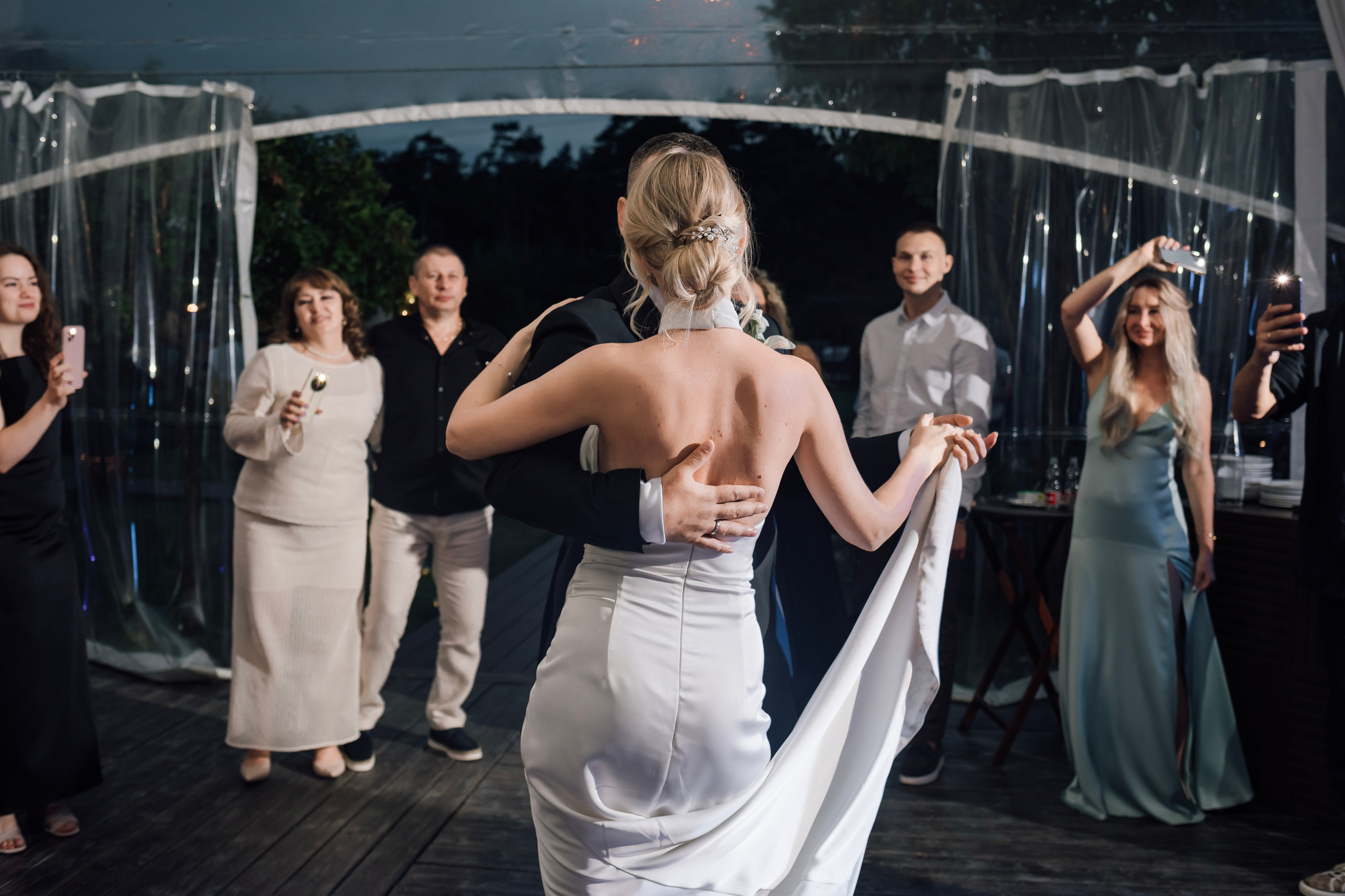 Ольга и Сергей. Свадьба в шатре. Свадебный и семейный фотограф в Москве Евгения Лисина