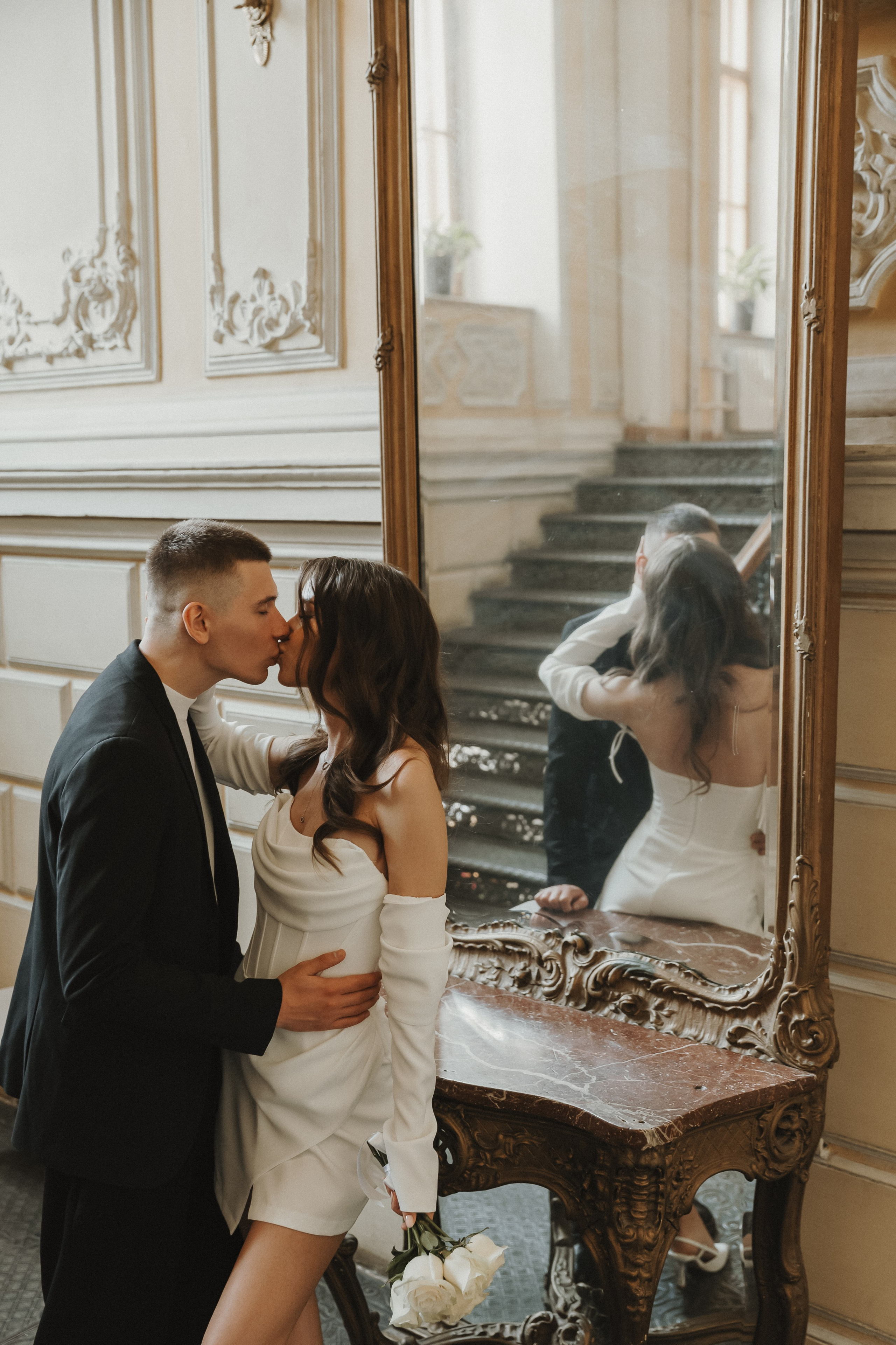 Свадебная фотосессия в Библиотеке-читальне им. А. С. Пушкина. Фотограф и видеограф Анна Домашенко