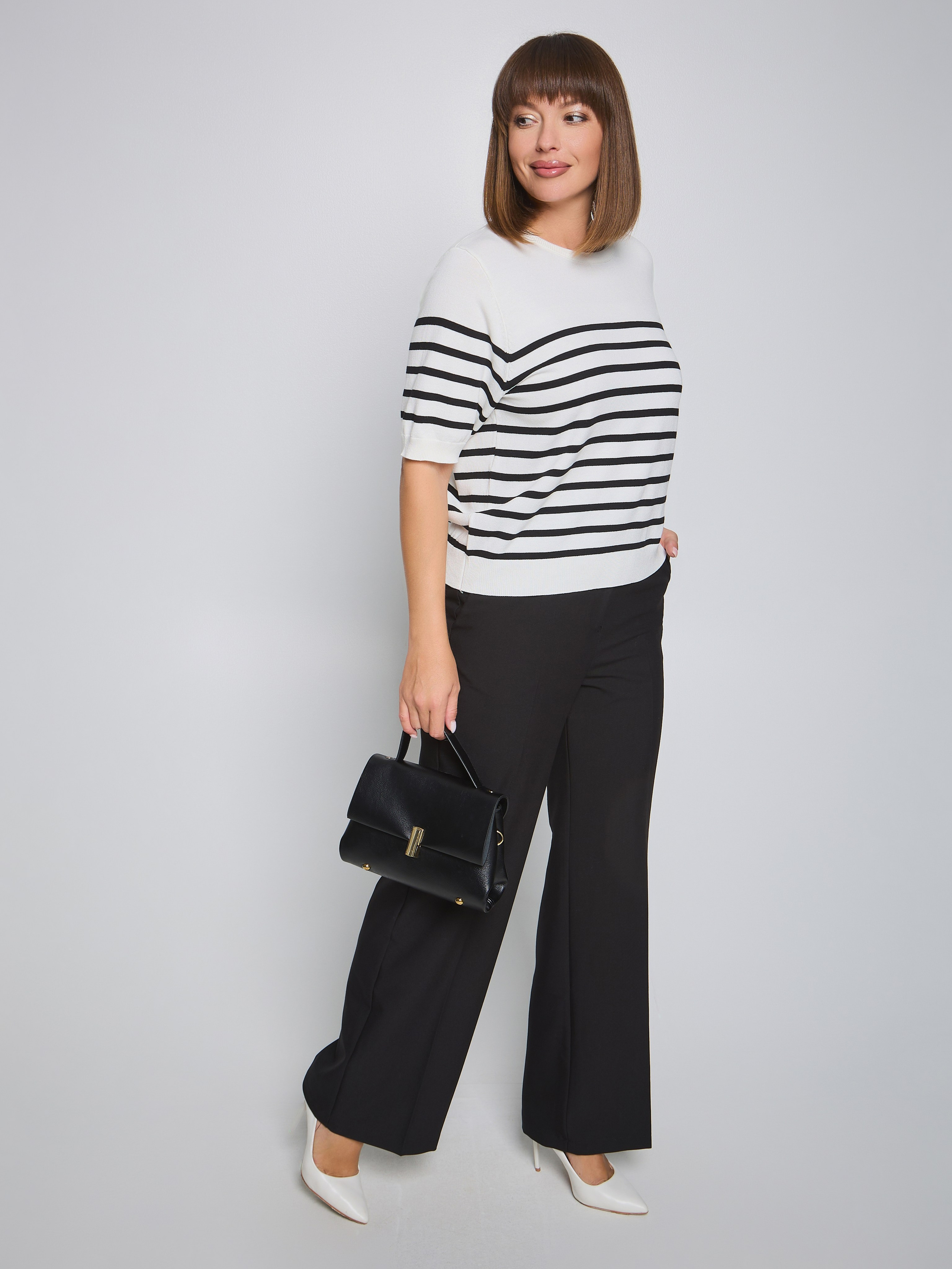 Одежда для маркетплейсов. Фотограф Руслан Потапов в Краснодаре