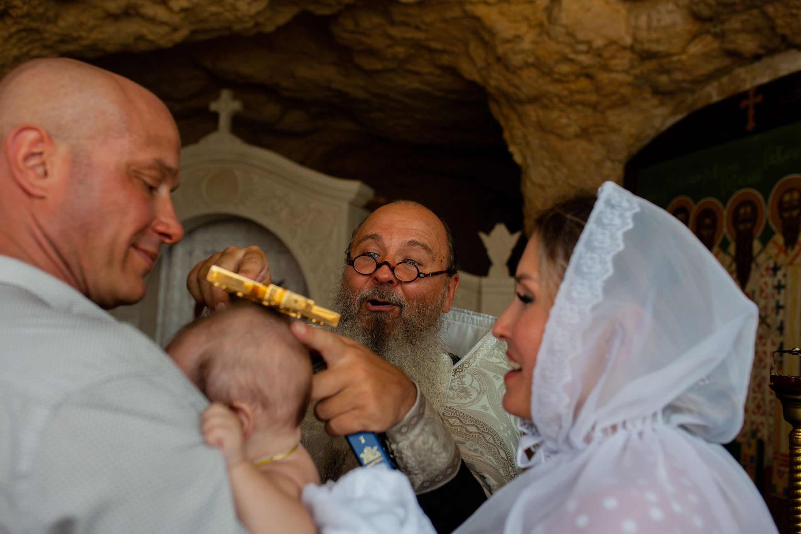 Съемка крестин. Фотограф новорожденных и семей с детьми Севастополь