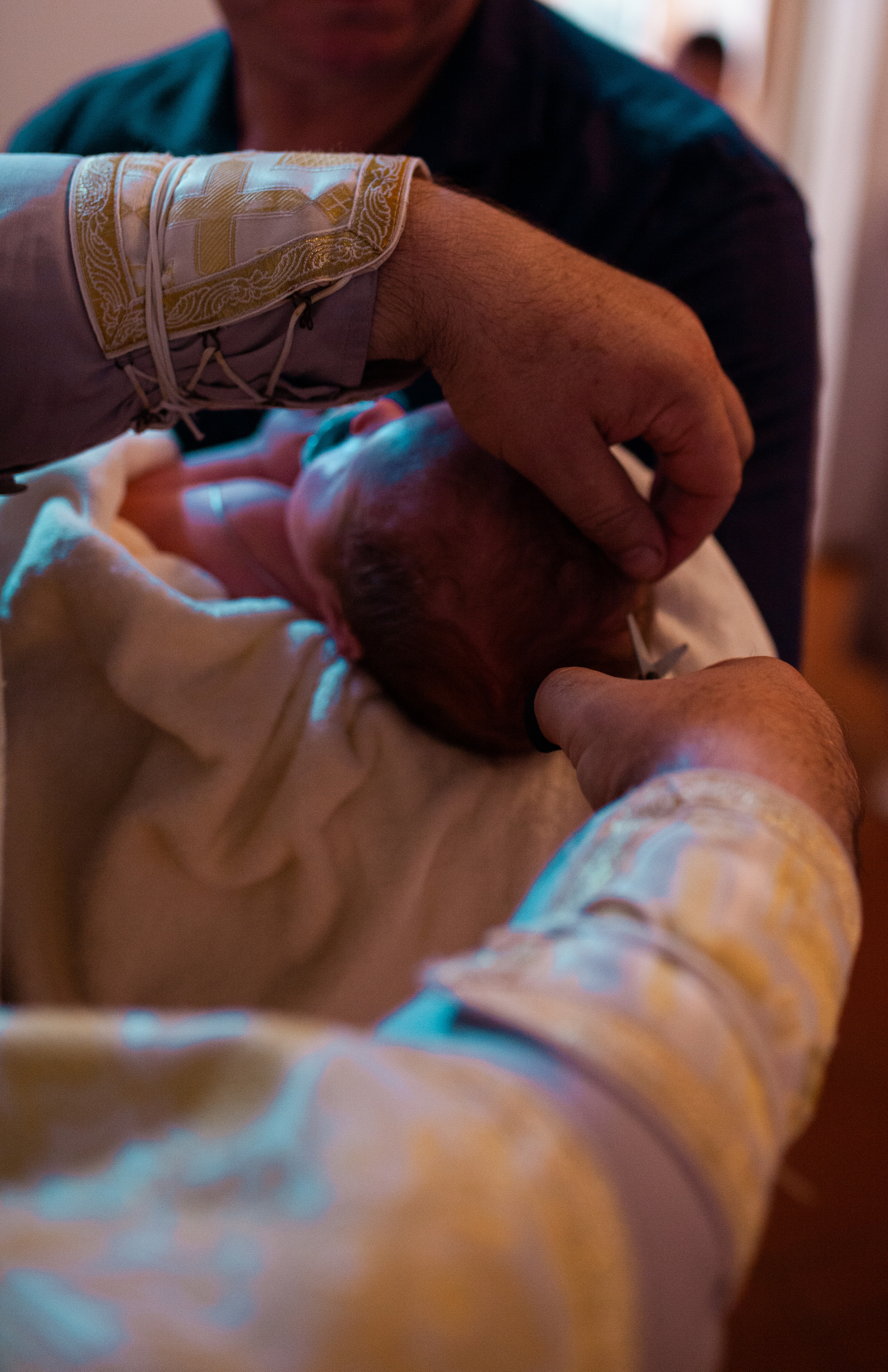 Съемка крестин. Фотограф новорожденных и семей с детьми Севастополь