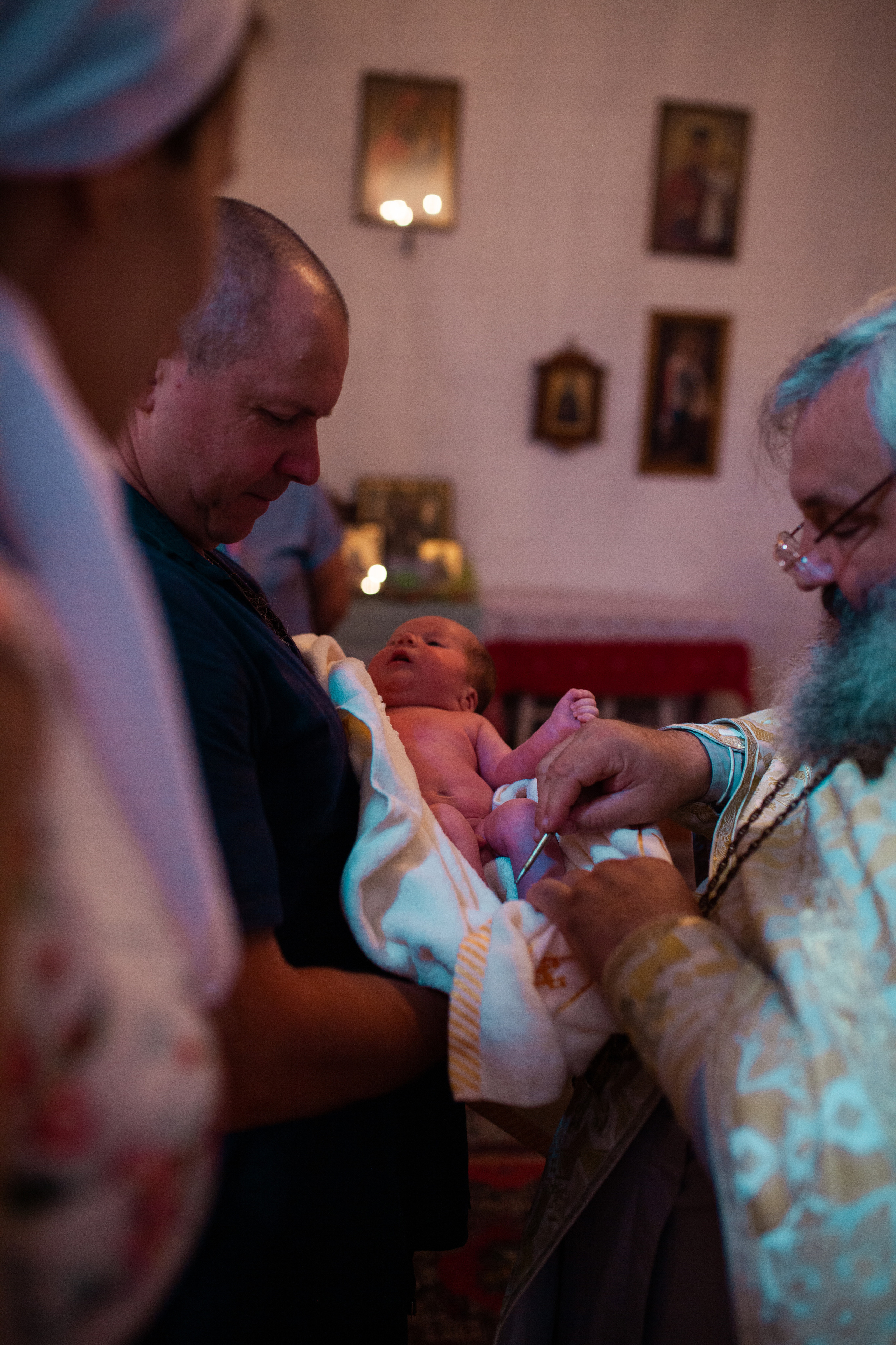 Съемка крестин. Фотограф новорожденных и семей с детьми Севастополь