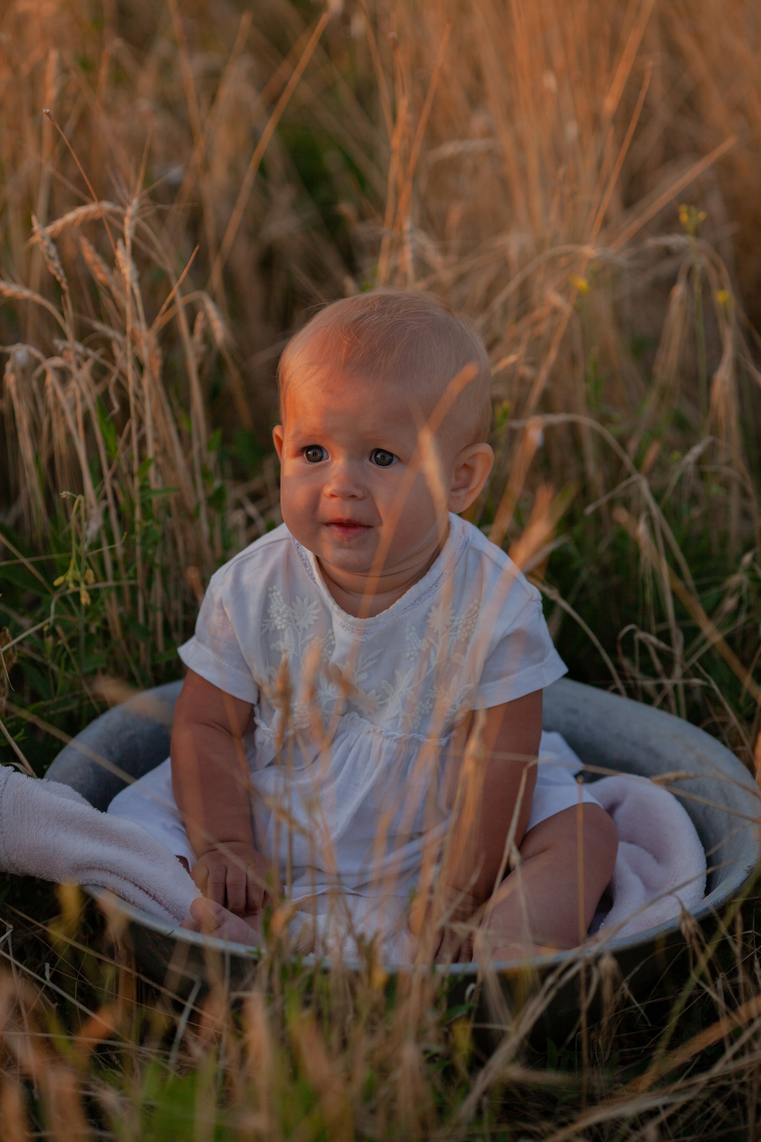 Настенька и ее большая семья. Фотограф новорожденных и семей с детьми Севастополь