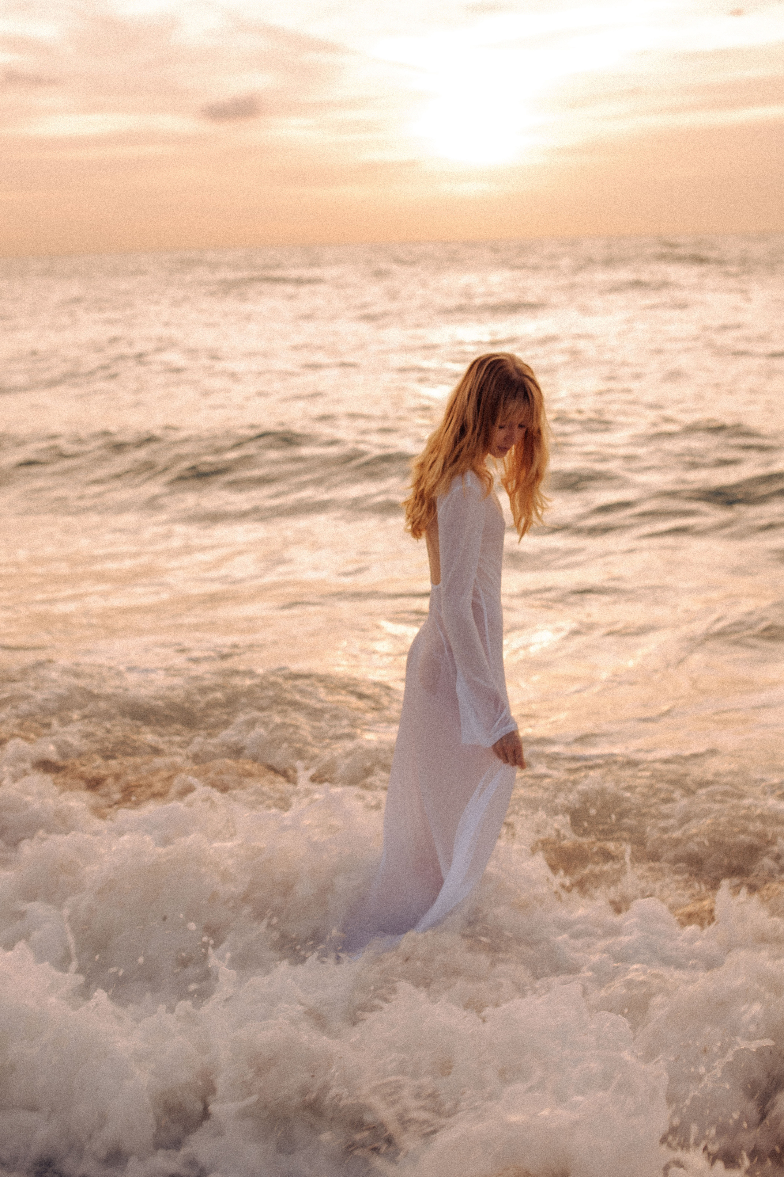 Sunrise // Lisa. Photographer Anastasia Kirnosenko