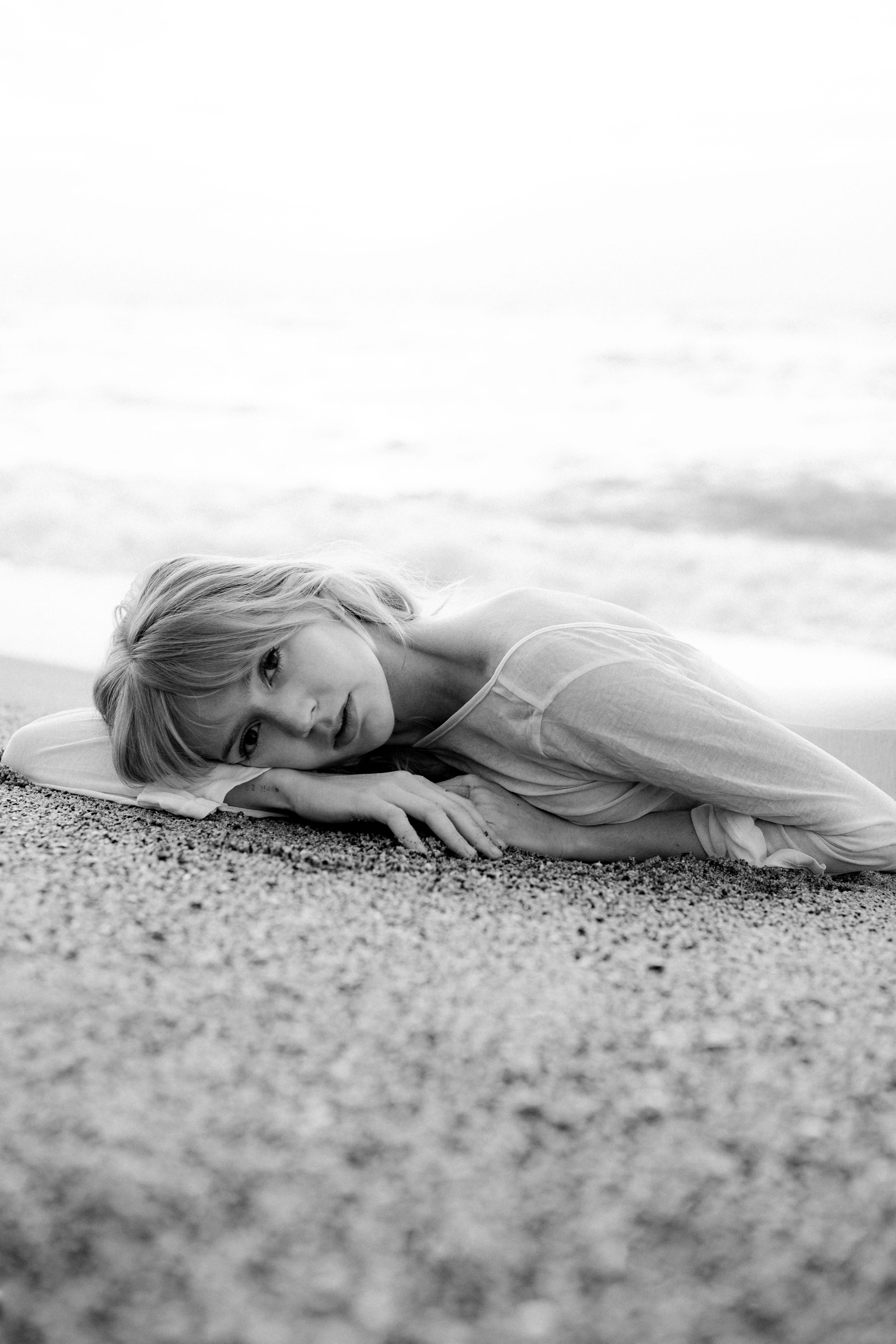 Sunrise // Lisa. Photographer Anastasia Kirnosenko