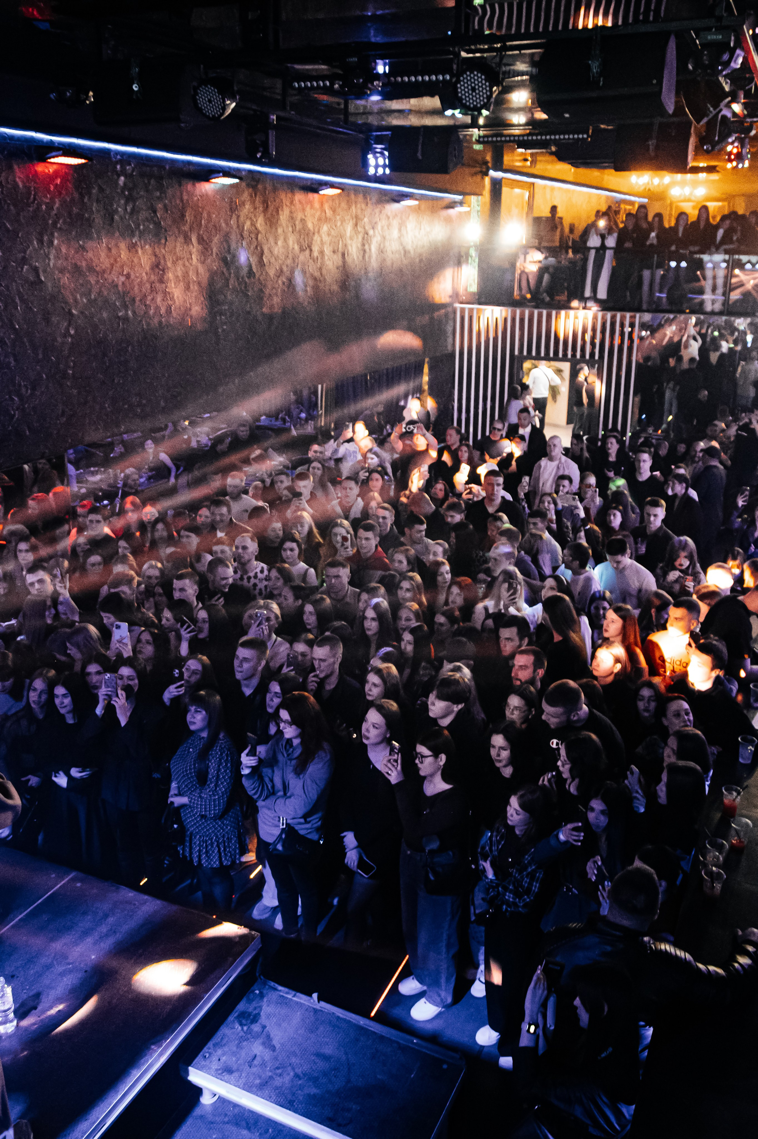 FreeZone night Club. Ларина Иванна фотограф в Донецке