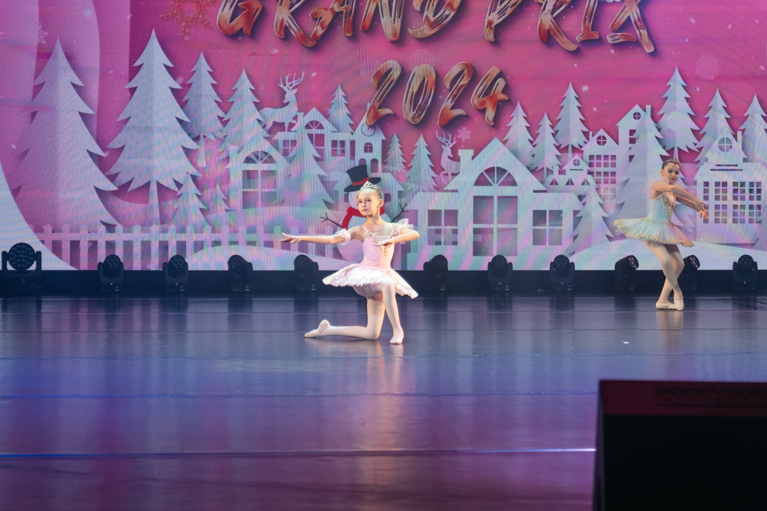 СурГУ 23.12.23. Репортажный и свадебный фотограф в Сургуте