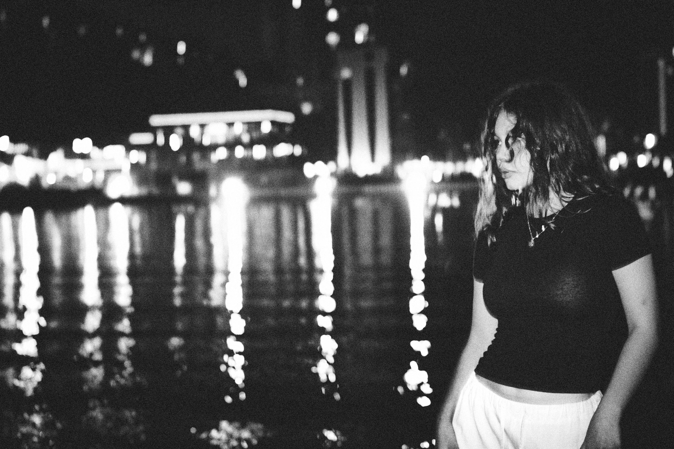 Ночная Фотосессия Софа. Фэшн-фотография и портреты в Владивостоке. Превращаю съёмку в повествование — создаю образы с сюжетом, которые остаются в памяти