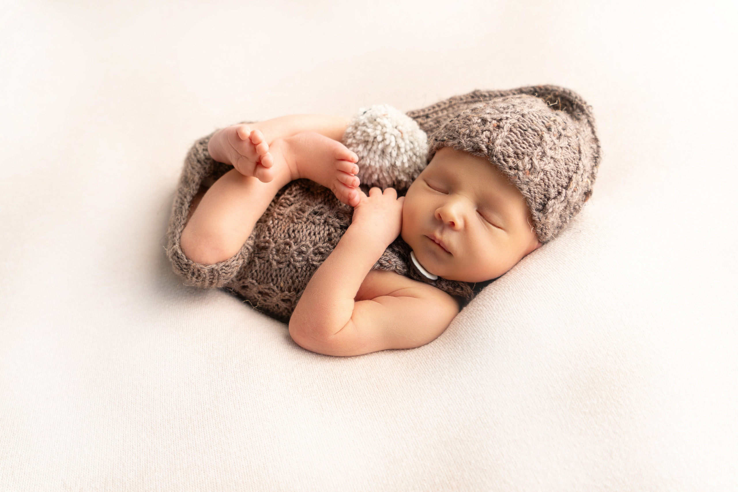 Newborn — мальчики. Фотосессия беременности в Барнауле