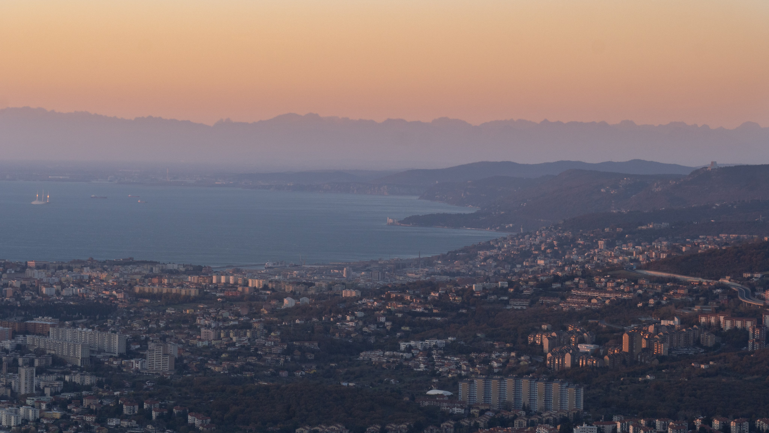 Trieste my love. Fotografo Alina Imanbaeva Trieste e FVG