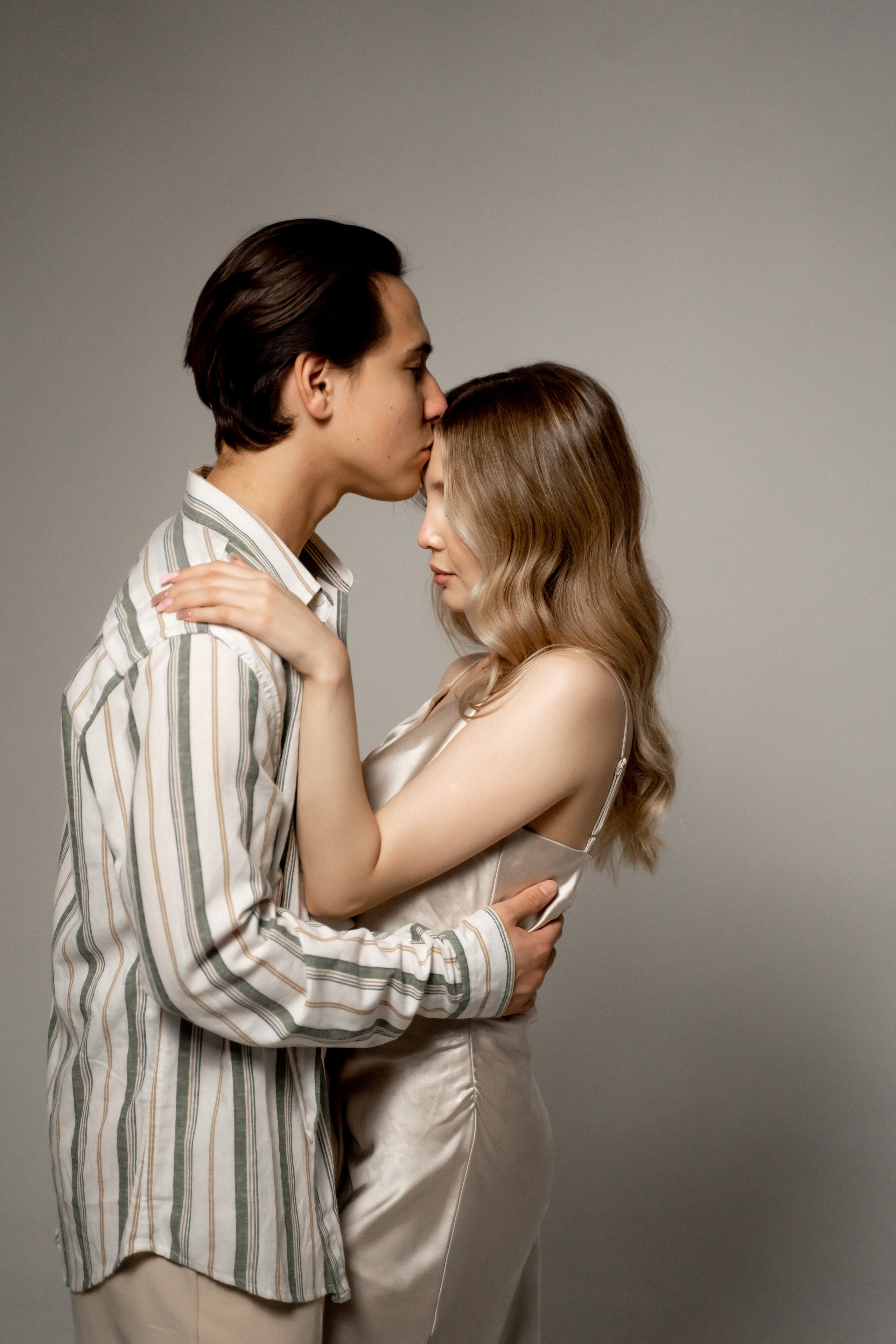 Пара в студии