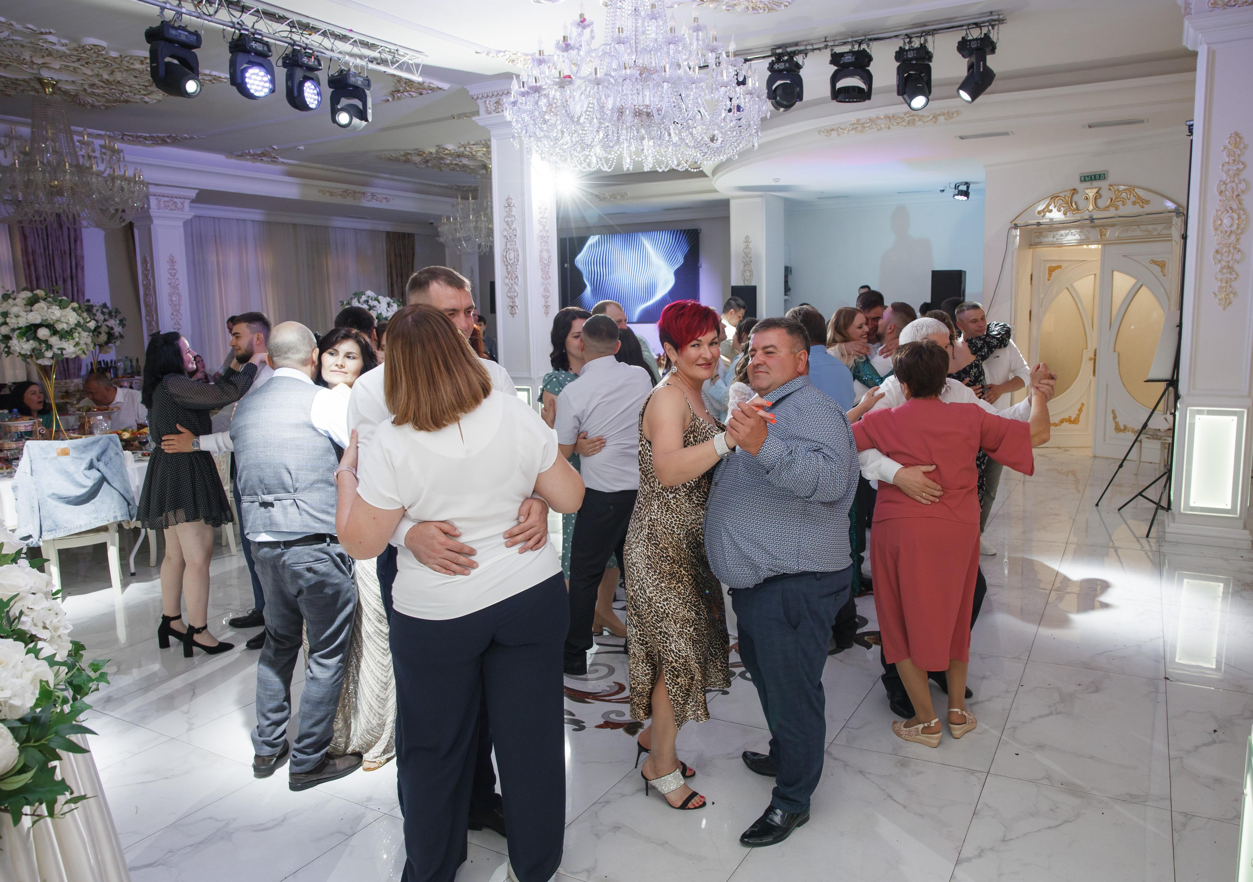 Фотосъемка татарской свадьбы. Свадебный и репортажный фотограф (Москва, Королев и другие)